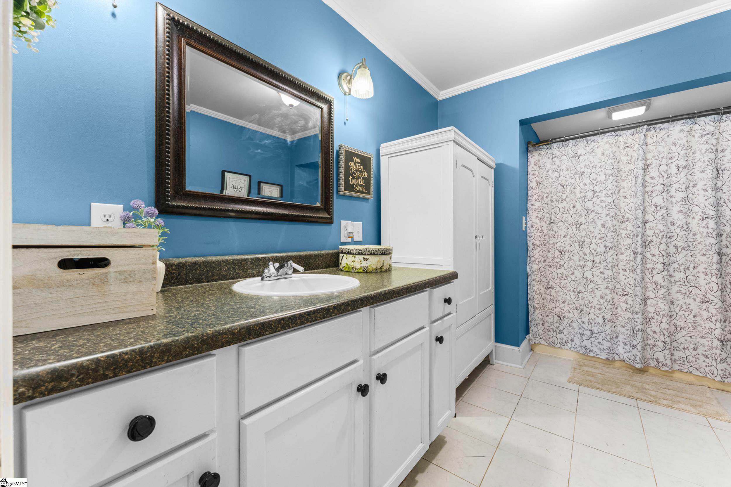 726 Foster Road Property Photo 19