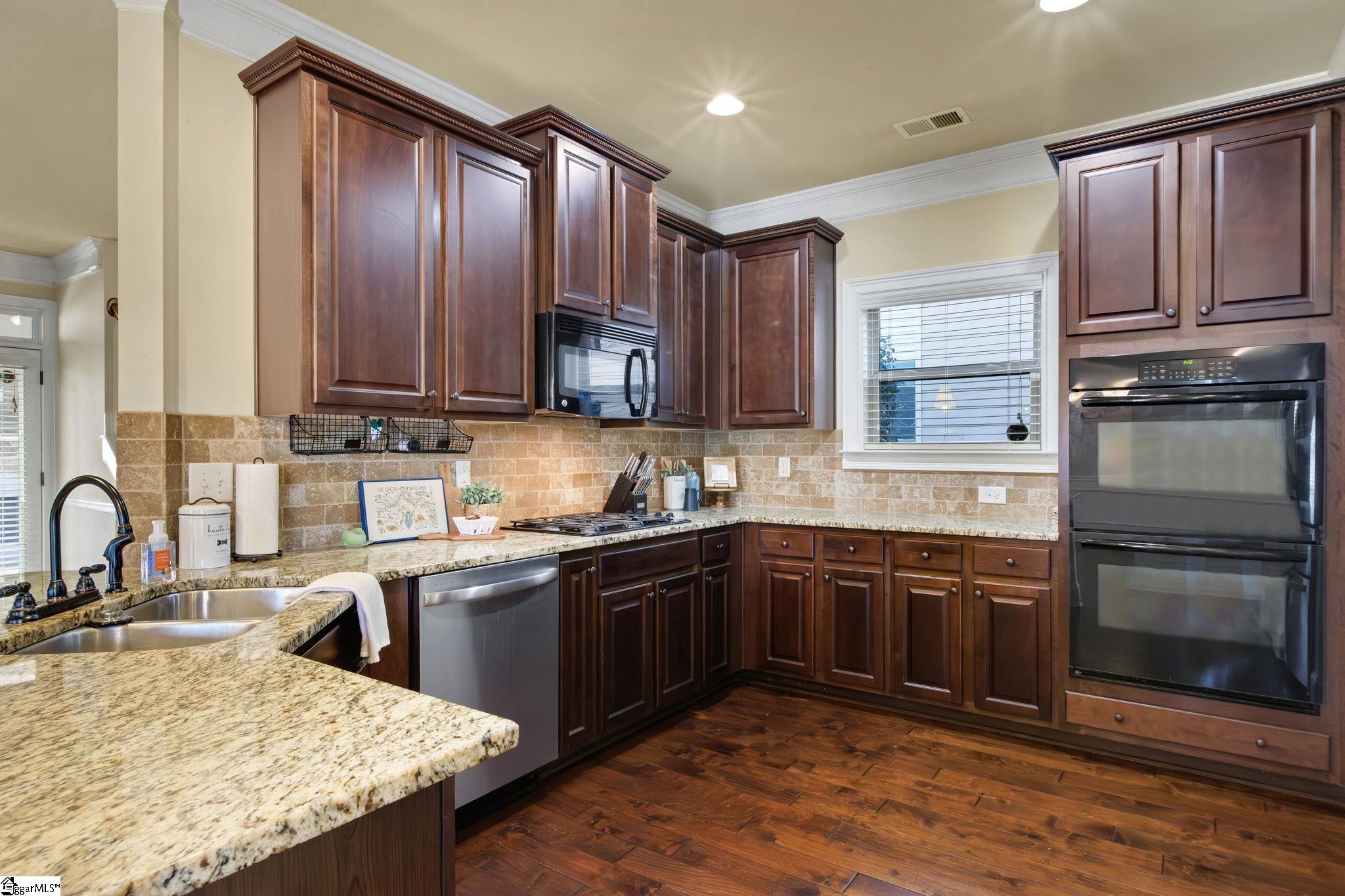 14 River Valley Lane Property Photo 12