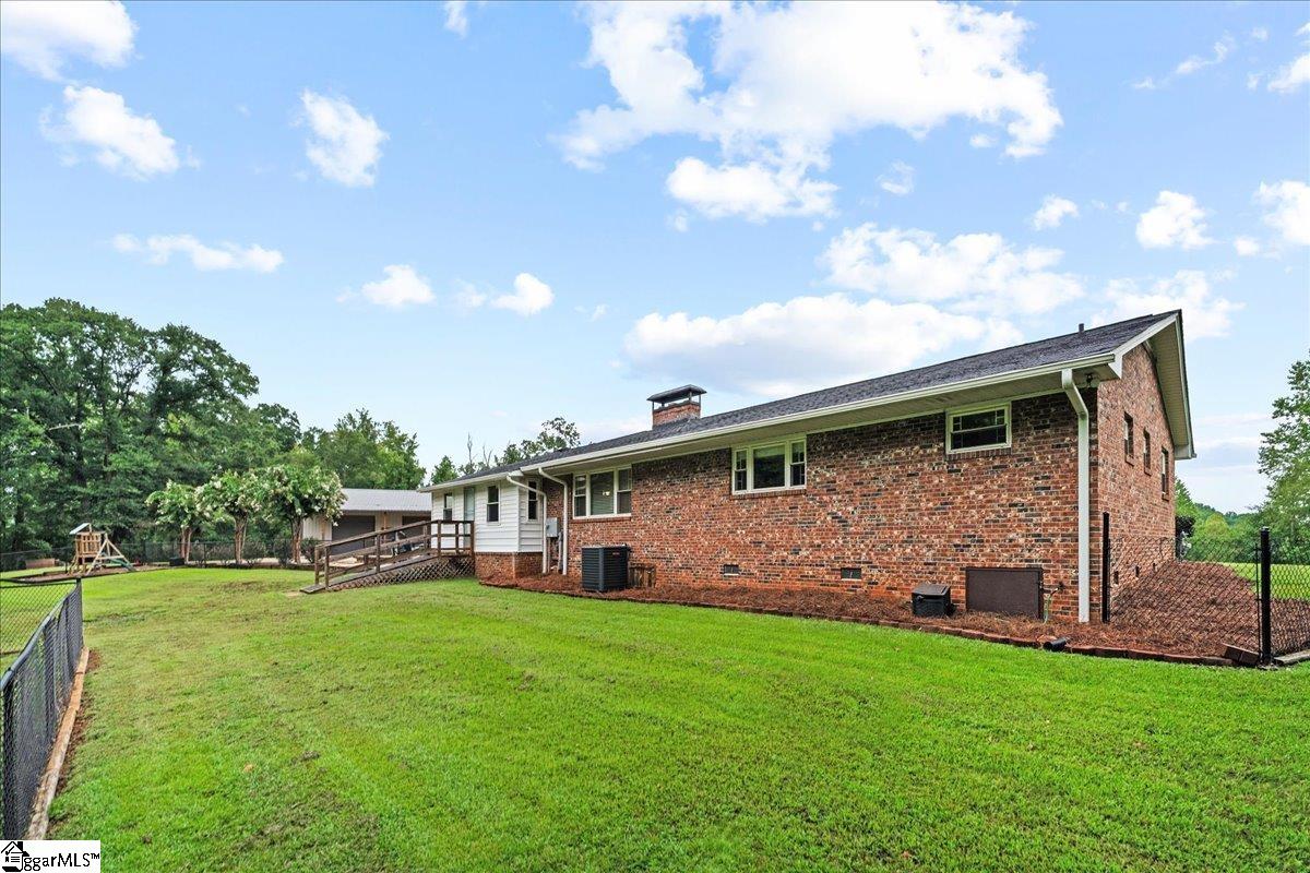 323 Saint Paul Road Property Photo 42