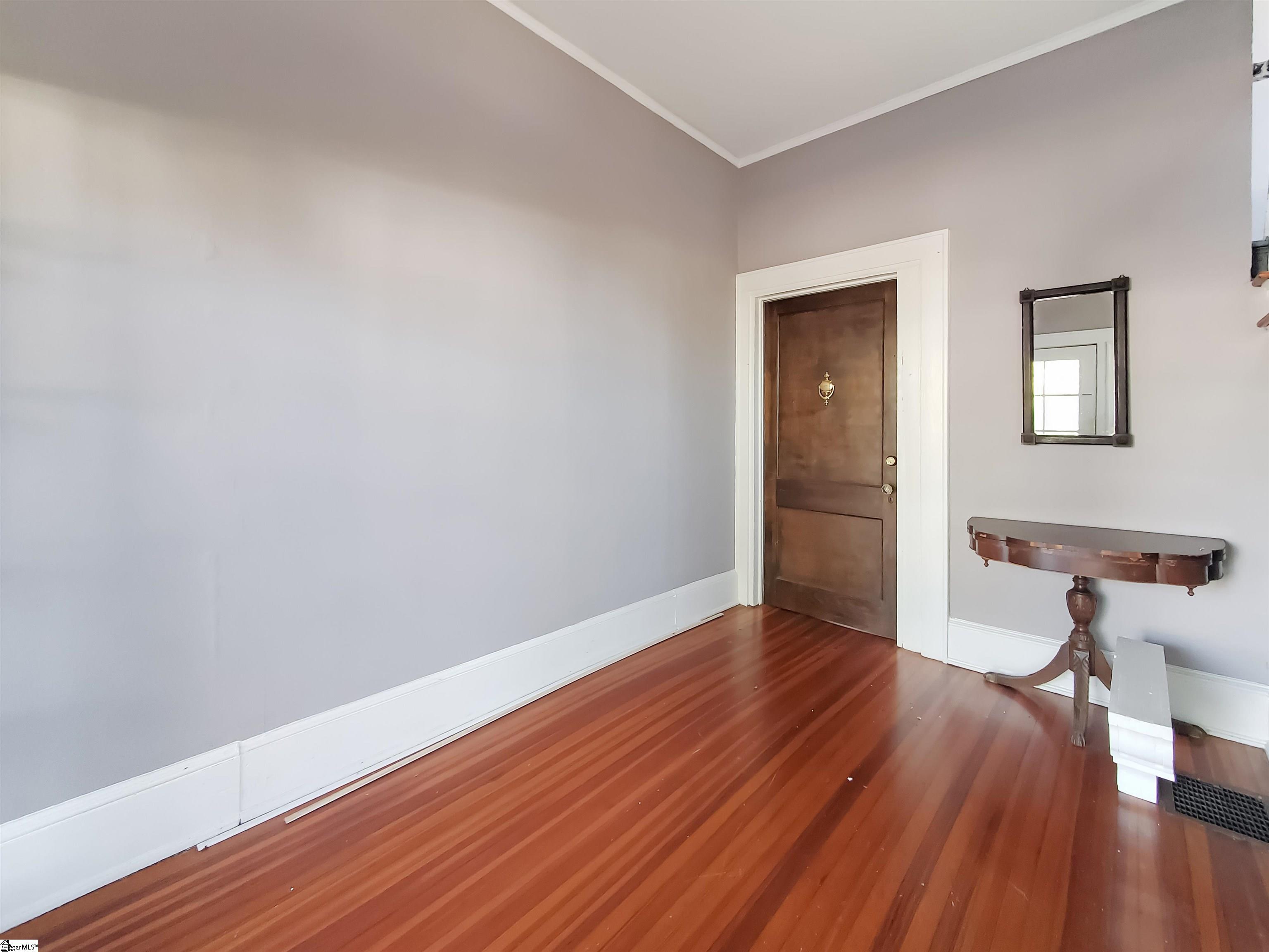 1602017 Property Photo 3