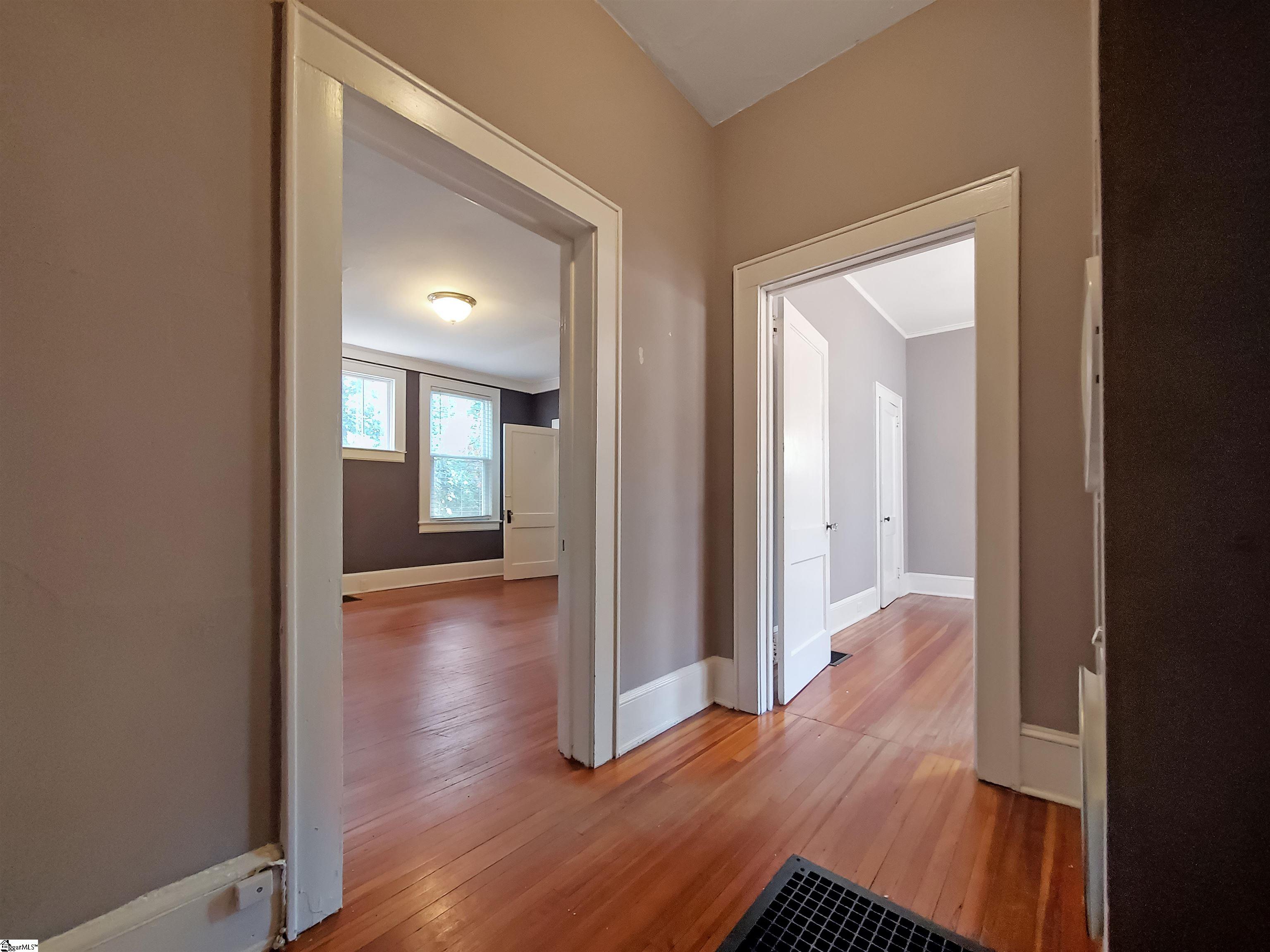 1602017 Property Photo 4