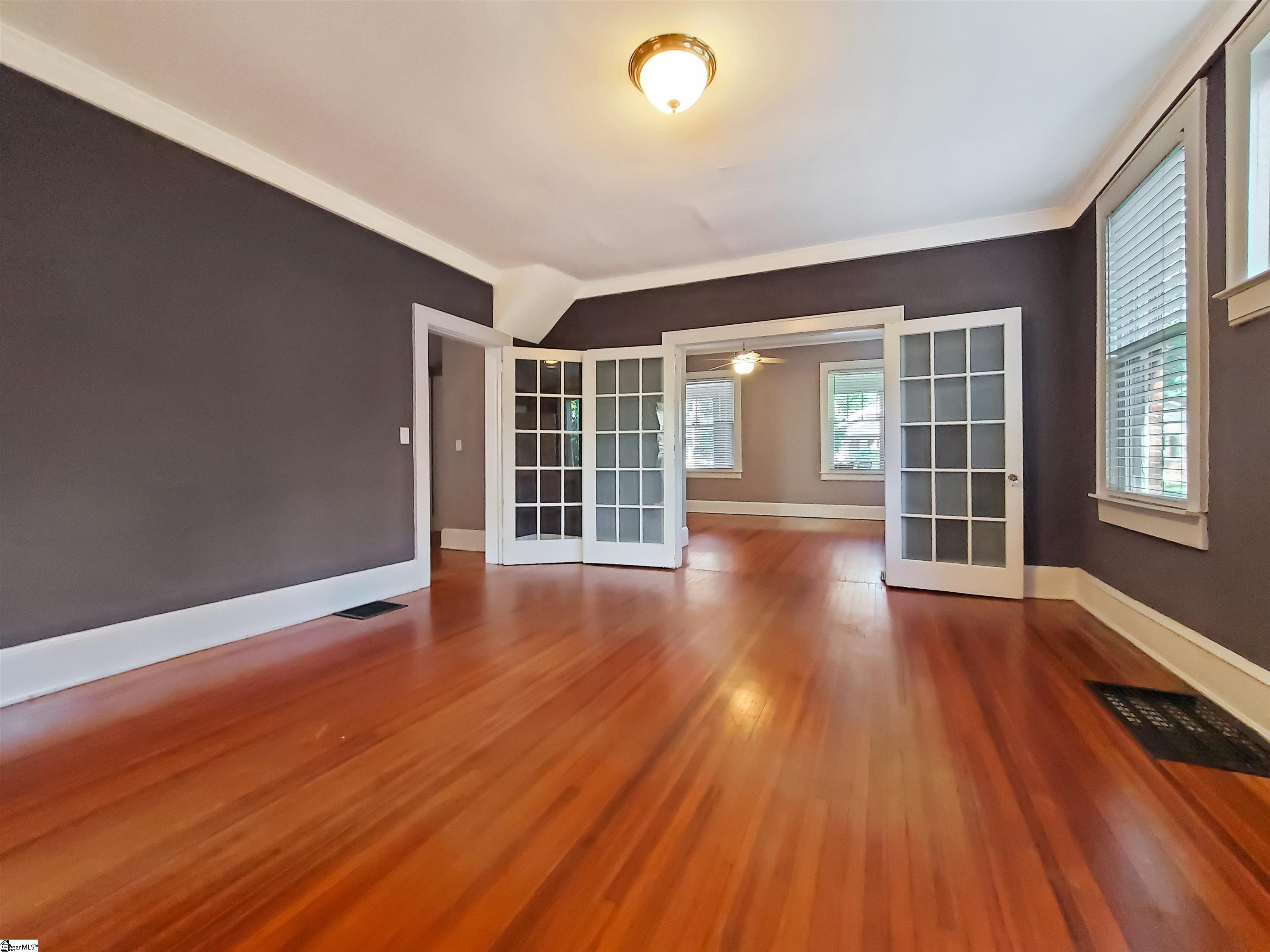 1602017 Property Photo 6