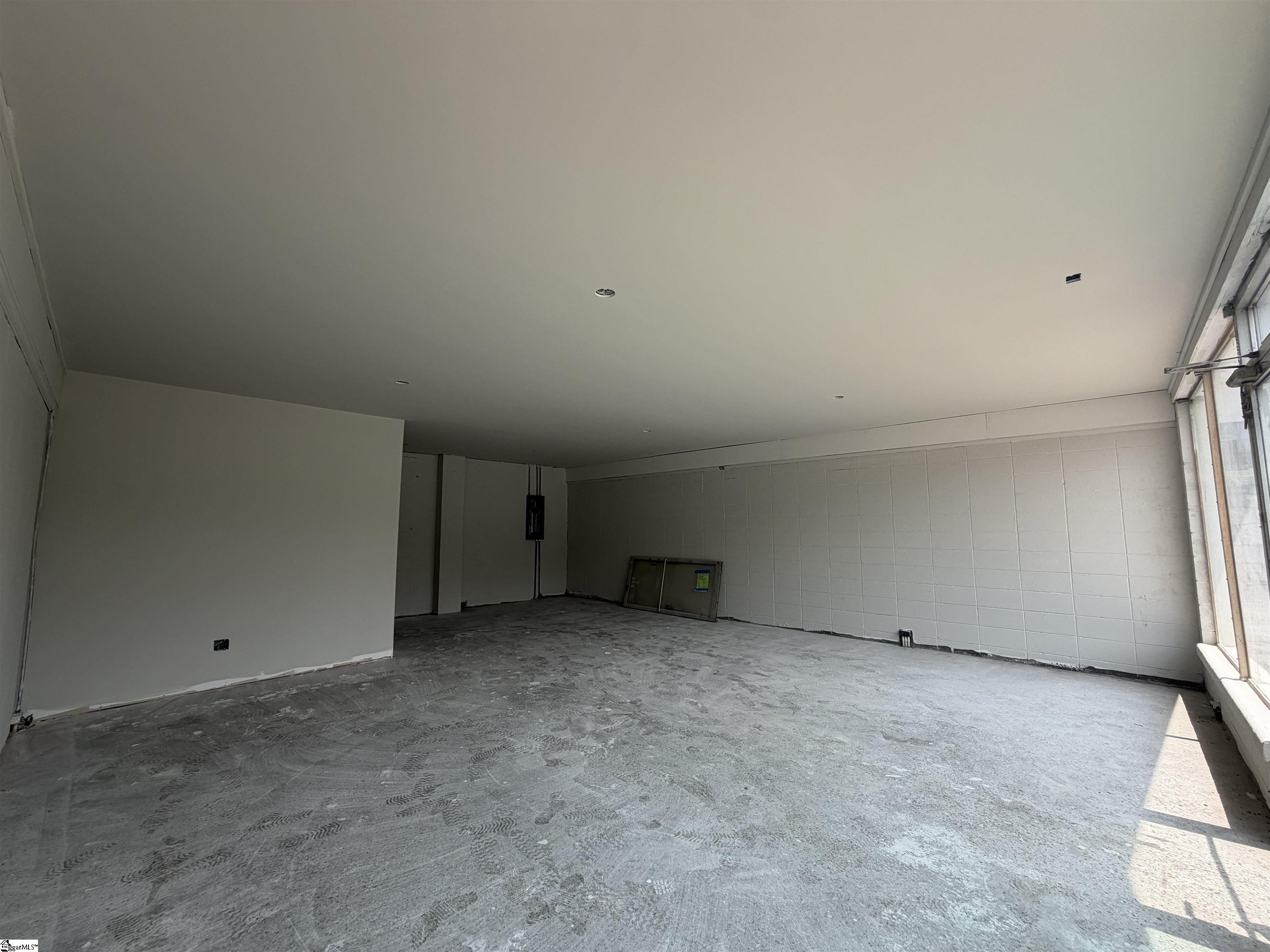 706 W Main Street Property Photo 12