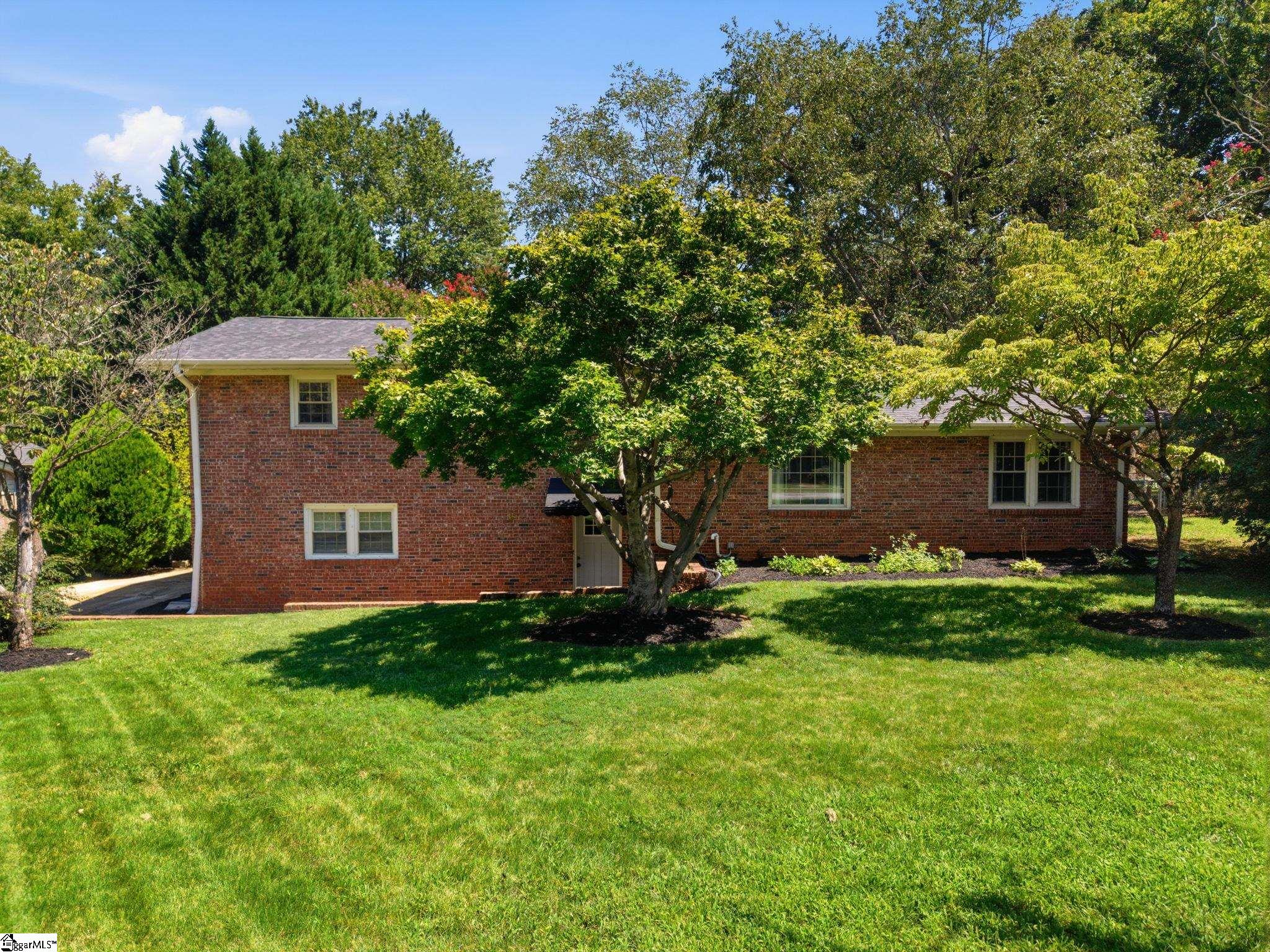 15 Holmsby Lane Property Photo 2