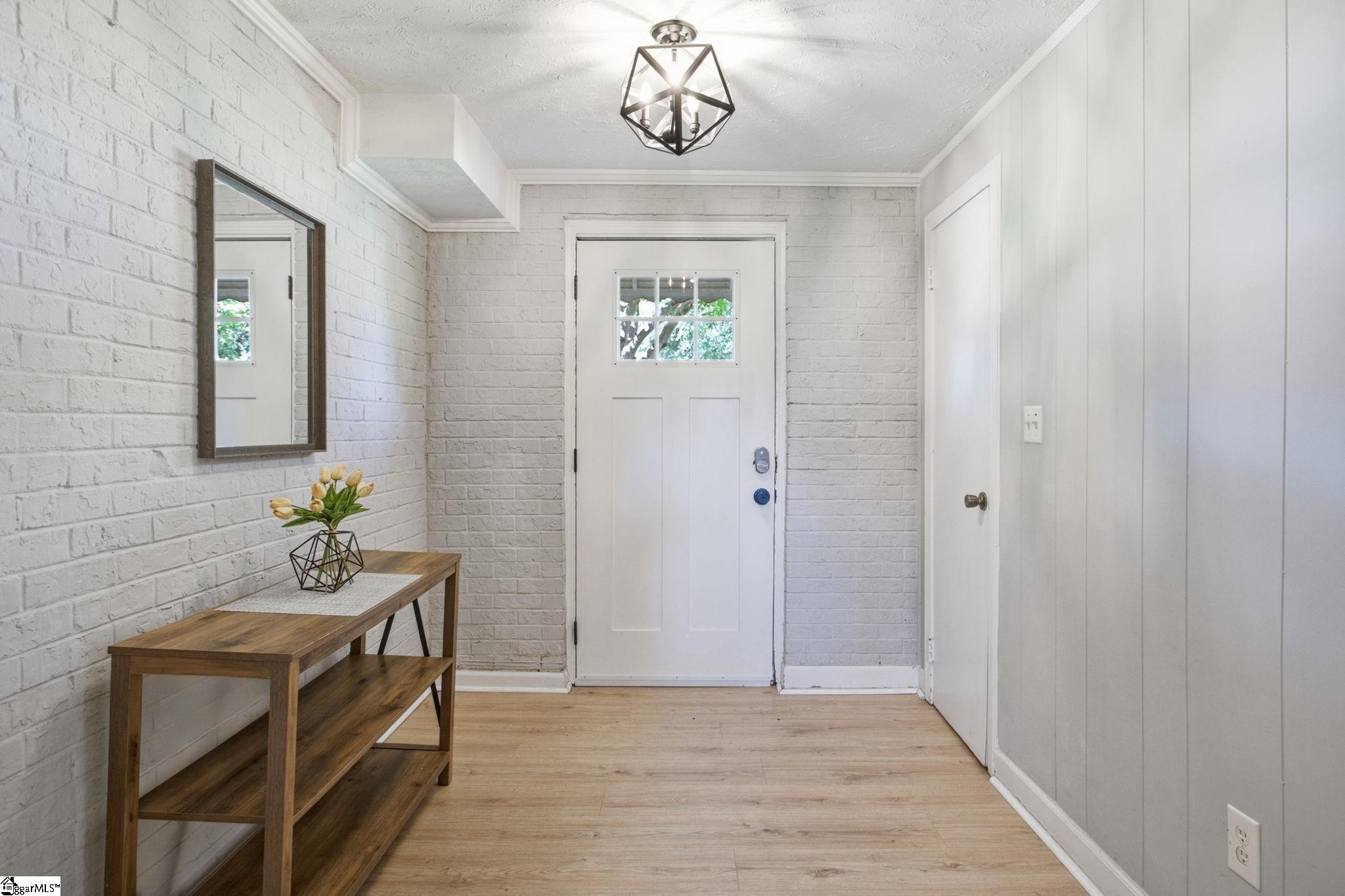 15 Holmsby Lane Property Photo 6