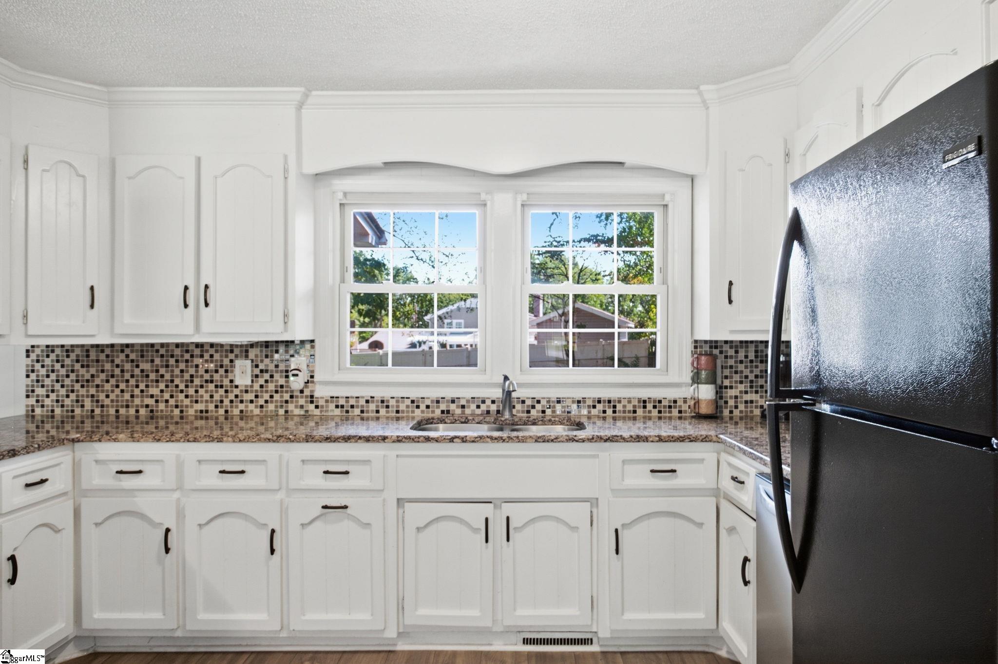15 Holmsby Lane Property Photo 19