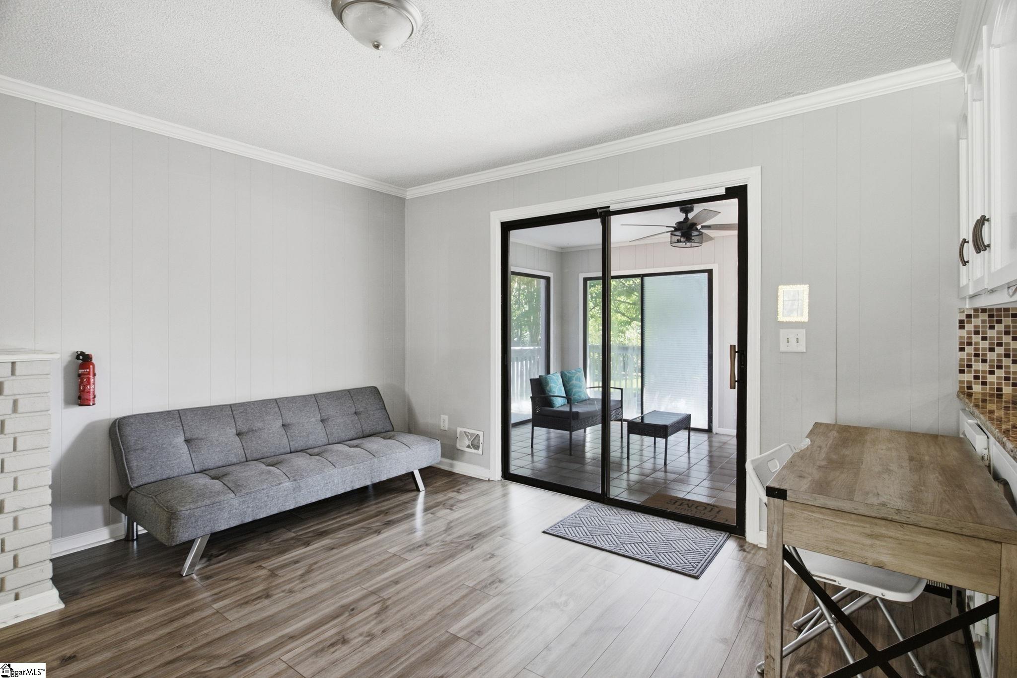 15 Holmsby Lane Property Photo 23