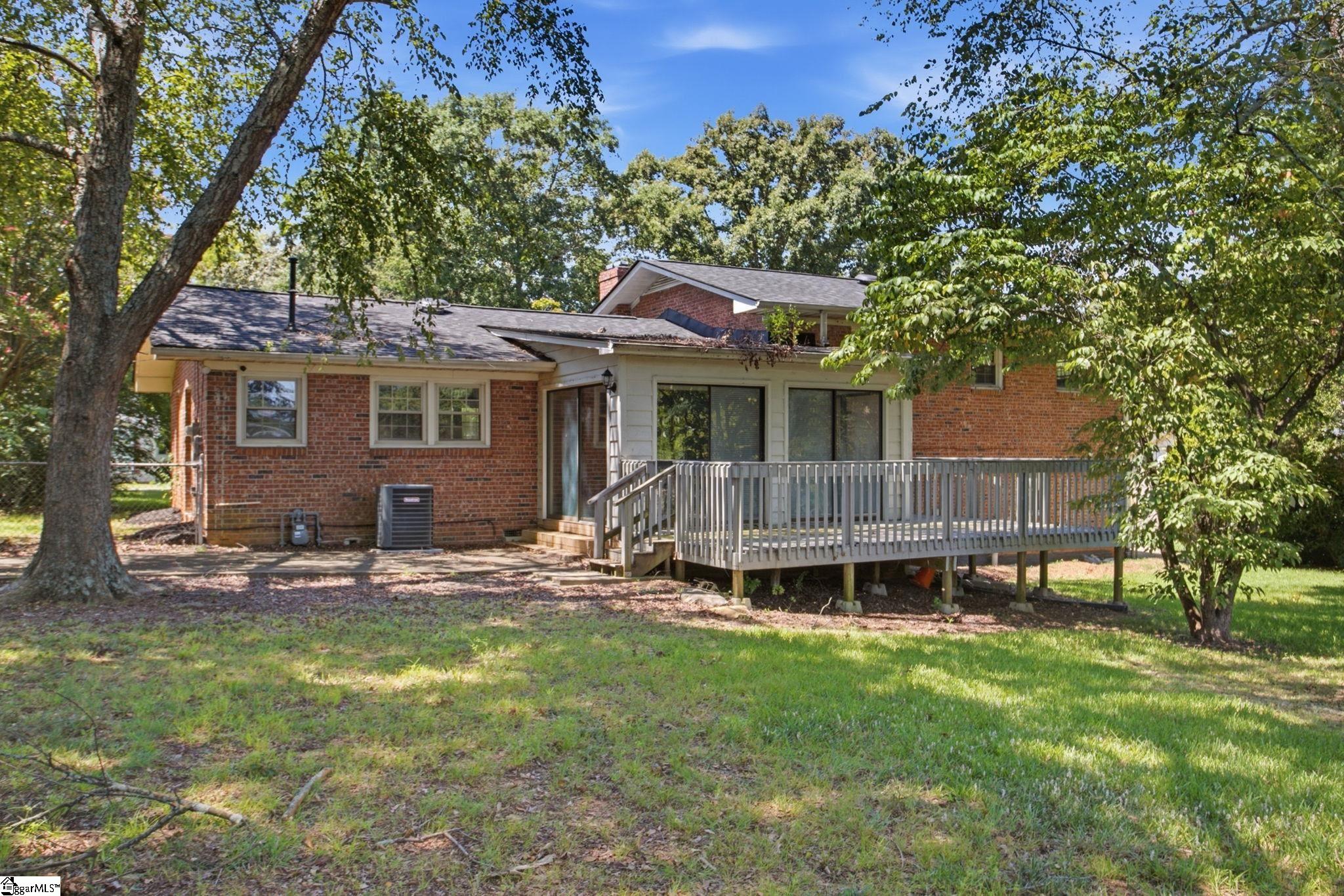 15 Holmsby Lane Property Photo 46