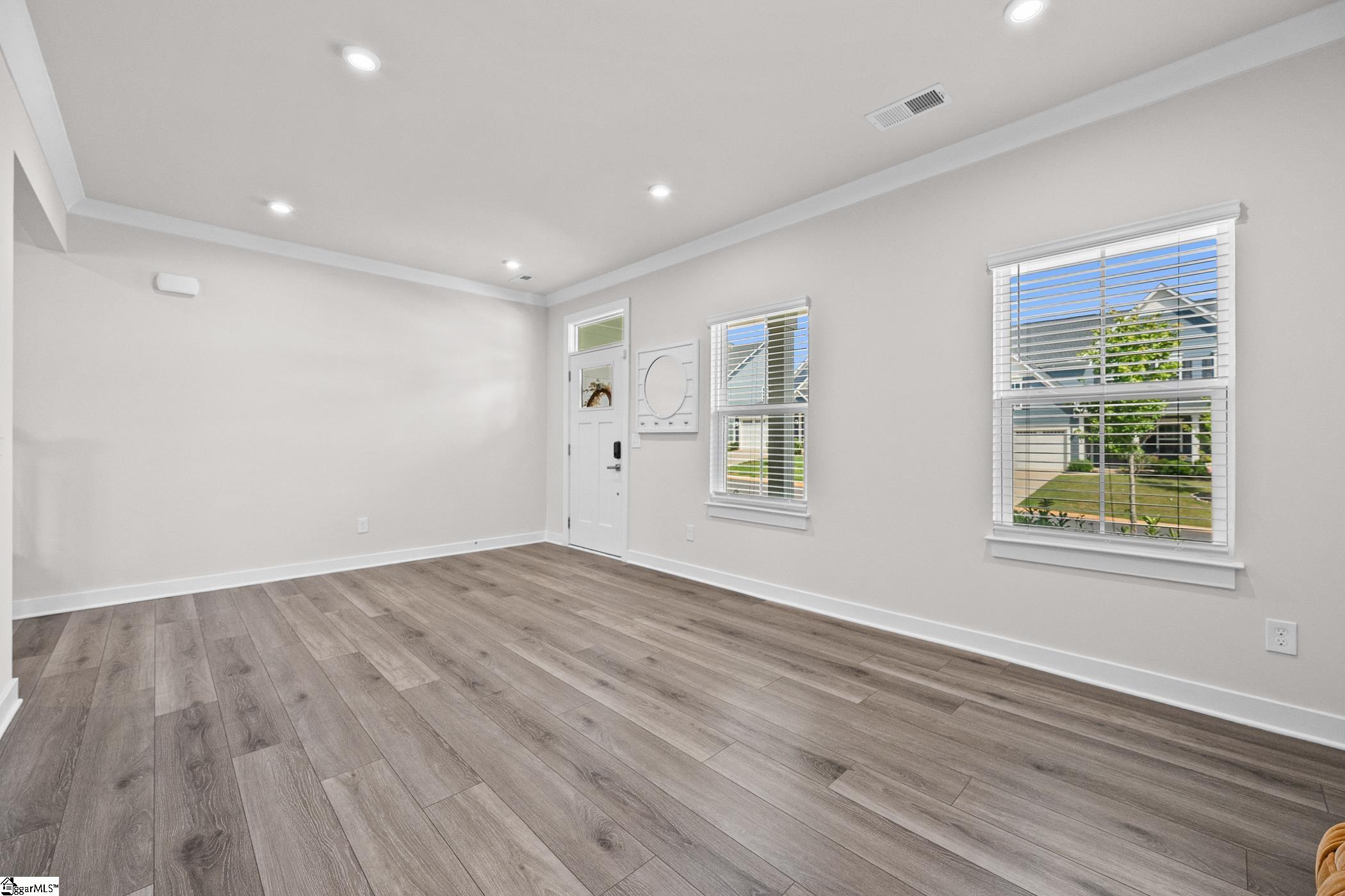609 Vestrella Road Property Photo 9