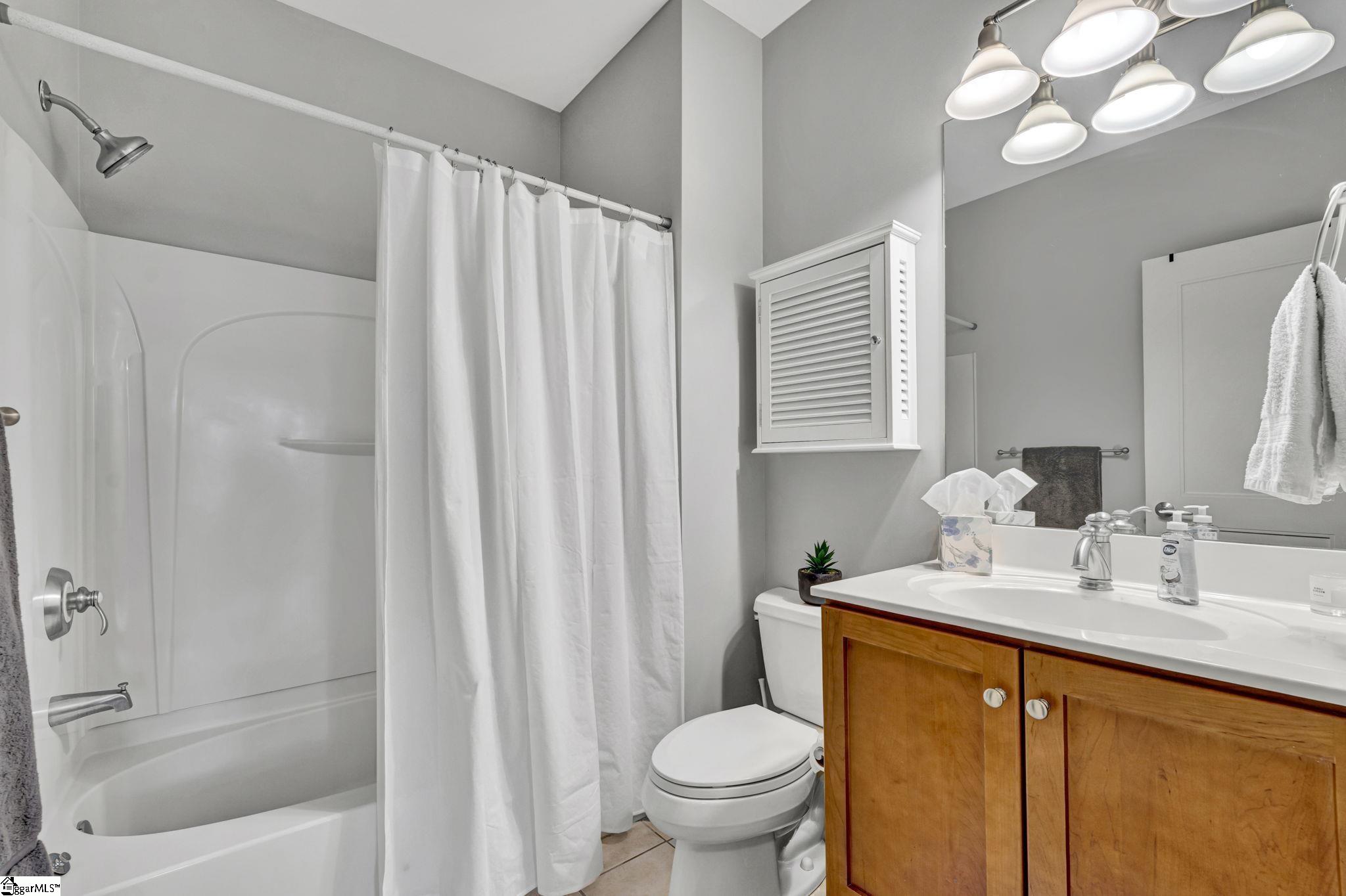 155 Riverplace Property Photo 23