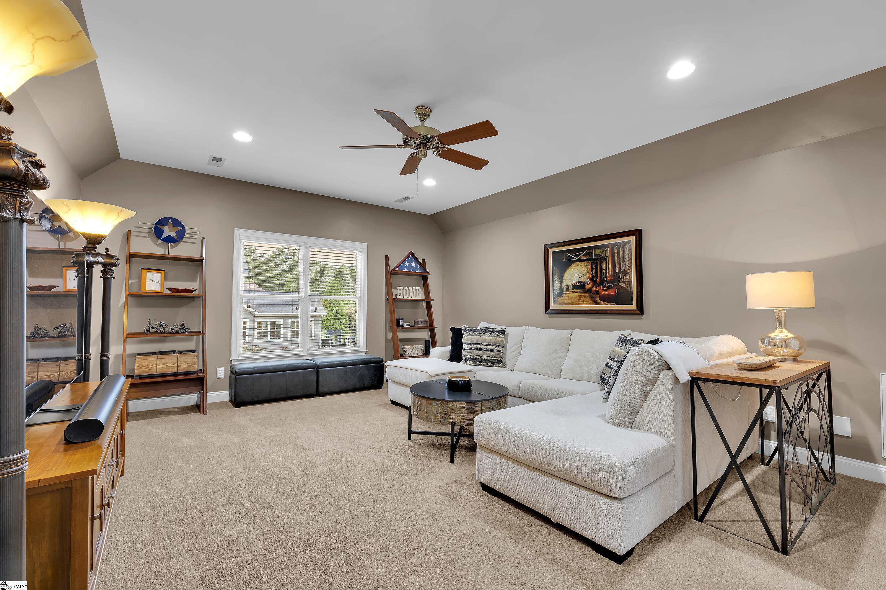 5 King Eider Way Property Photo 24
