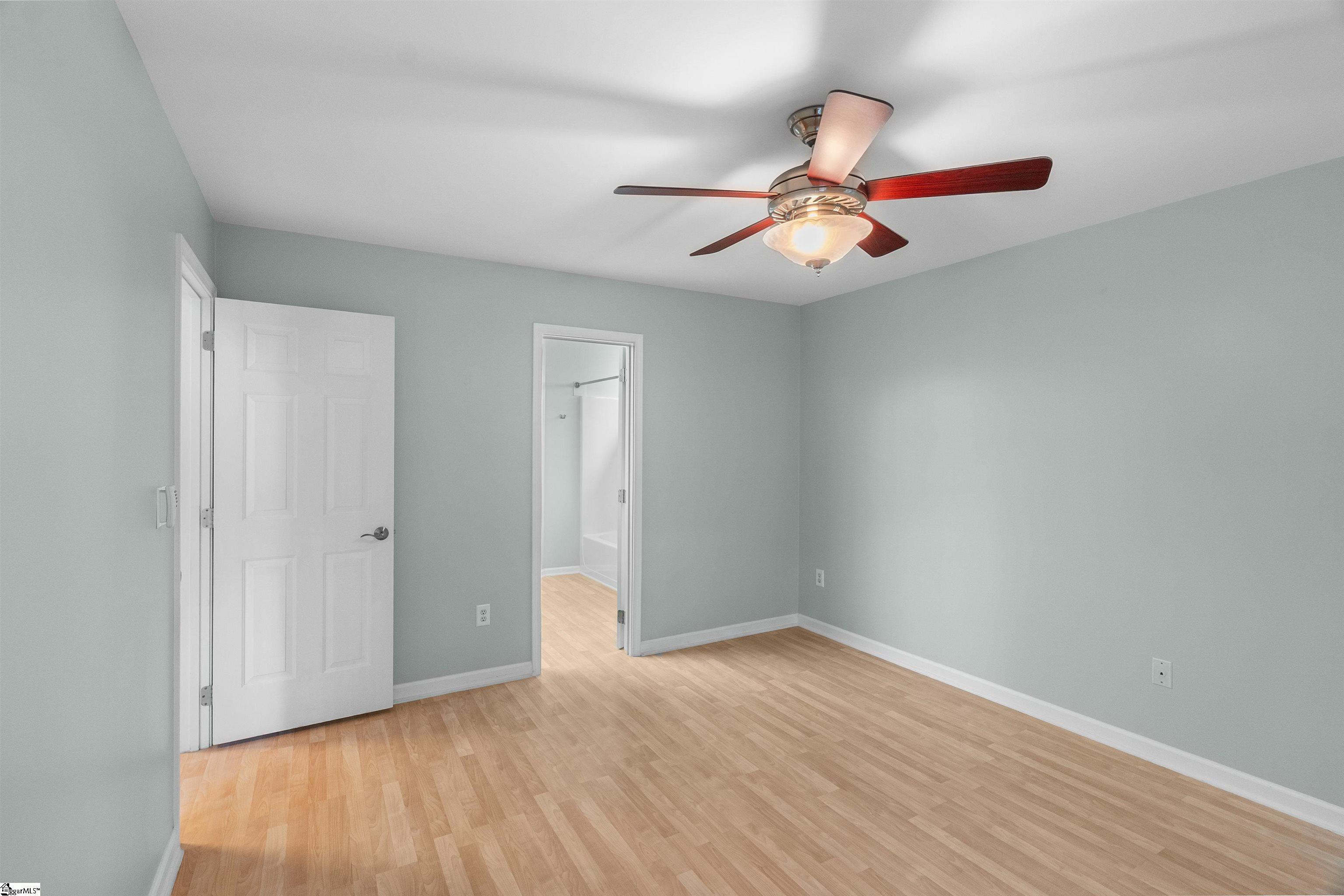 103 Loden Court Property Photo 17