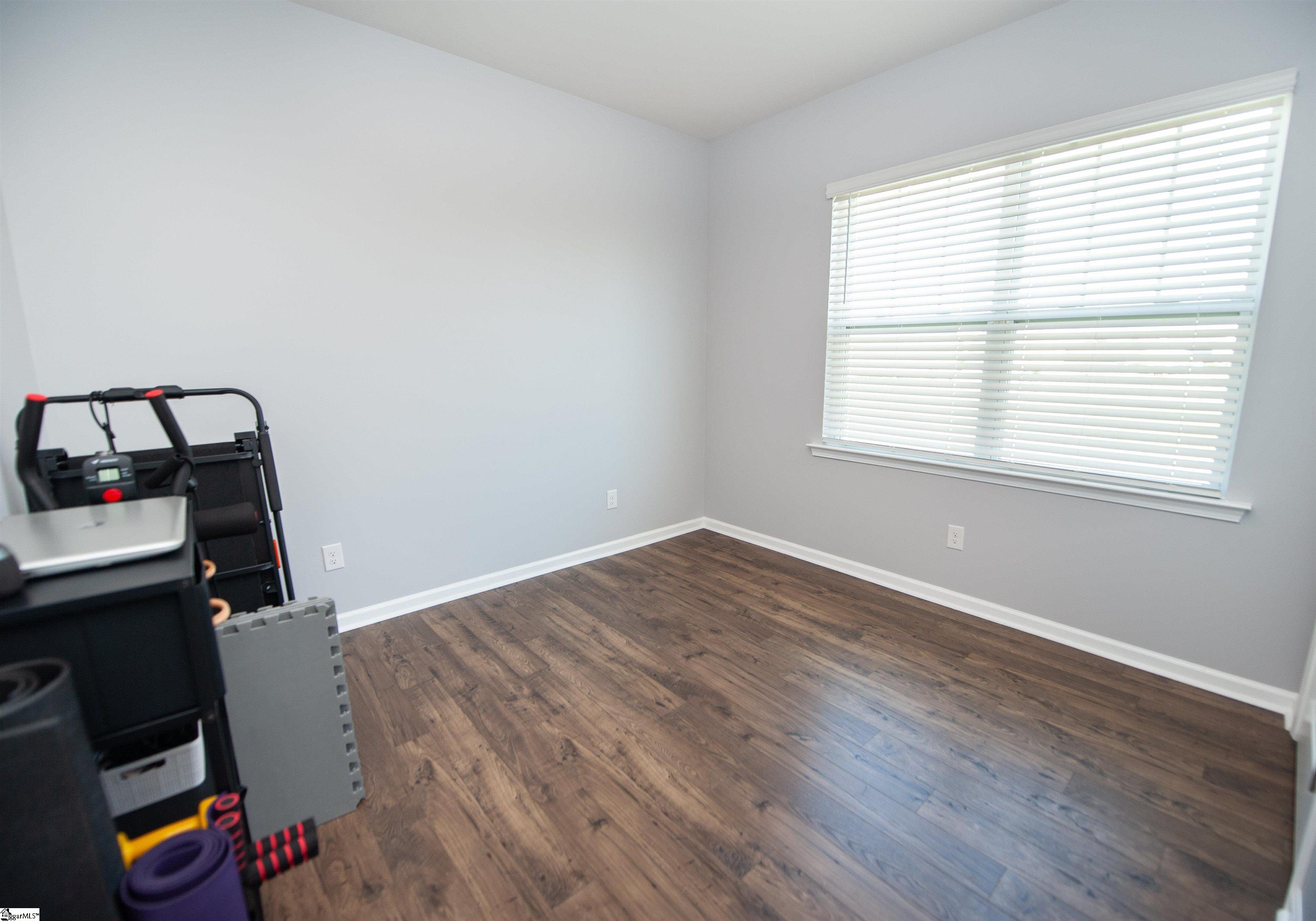 303 Splendid Place Property Photo 32