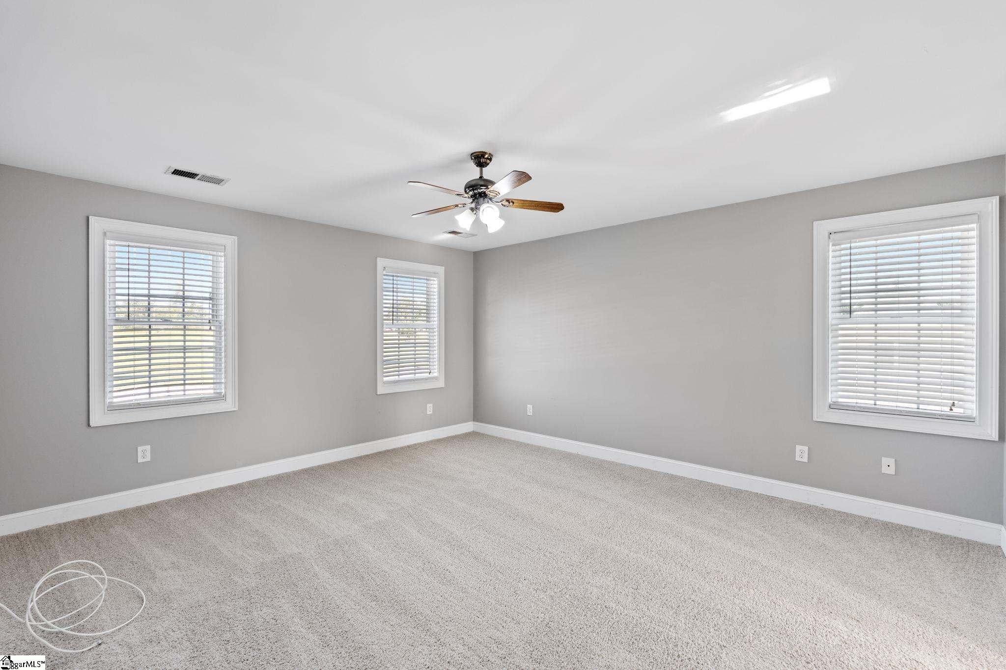 209 Legacy Farm Drive Property Photo 18