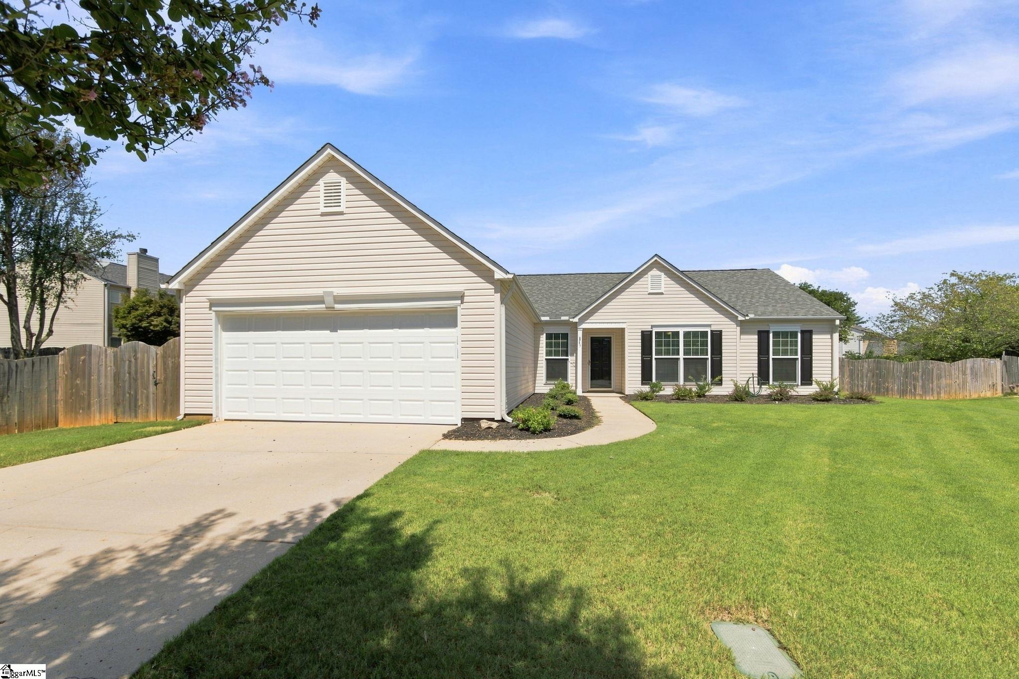 3 Buzzell Court Property Photo 4