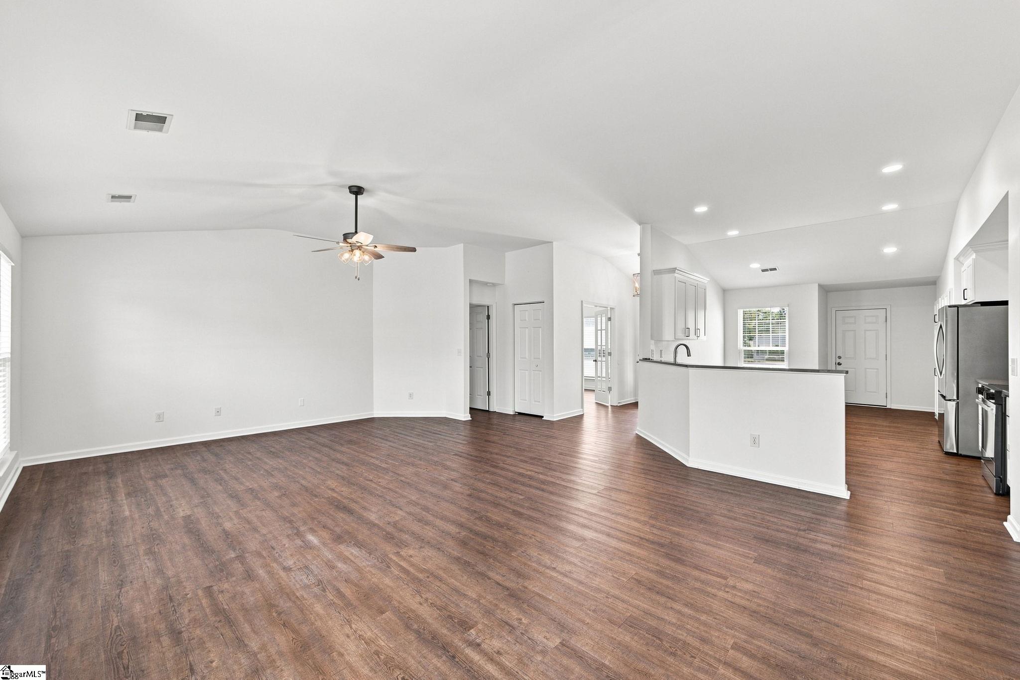 3 Buzzell Court Property Photo 11