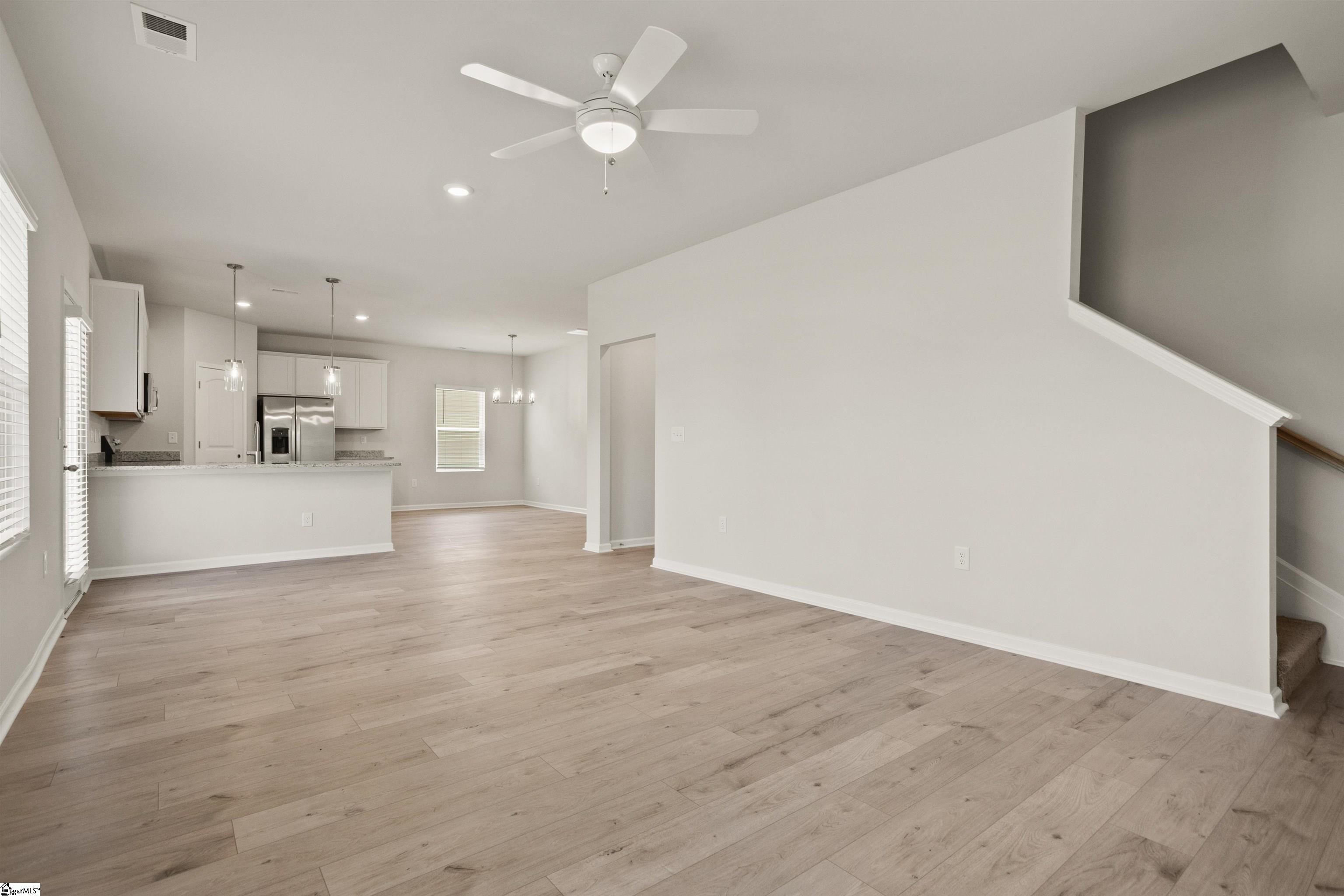 615 Silver Fir Street Property Photo 7