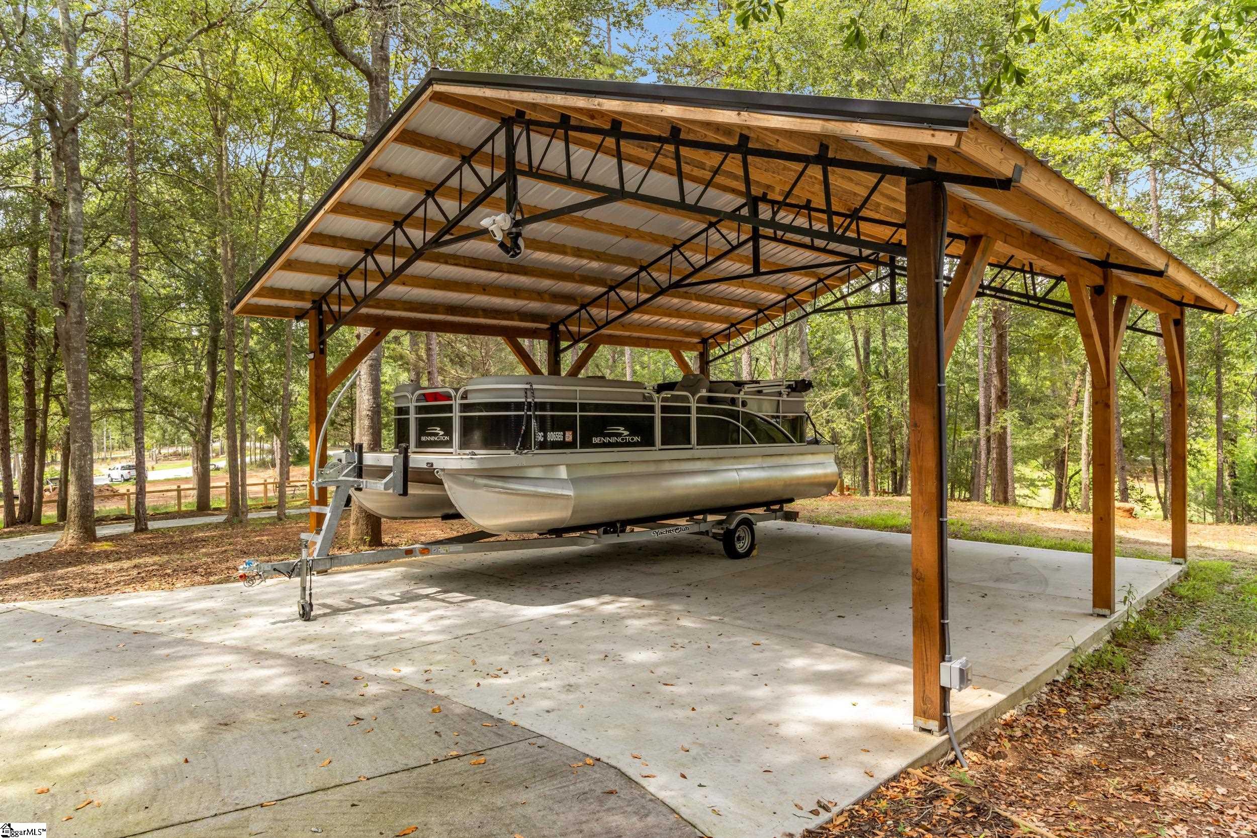 338 Camp Creek Road Property Photo 9