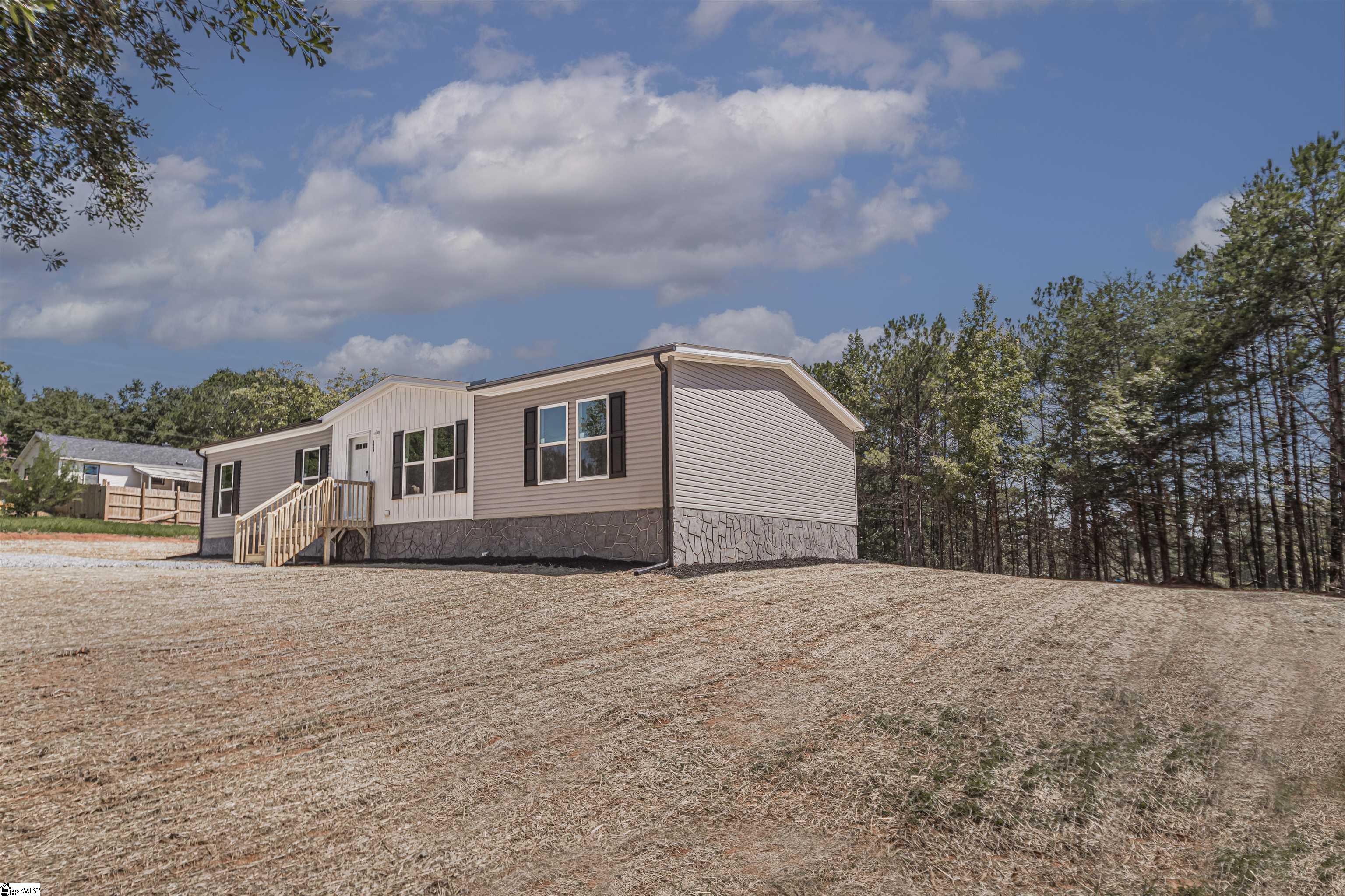 104 Sunny Meadow Way Property Photo 8