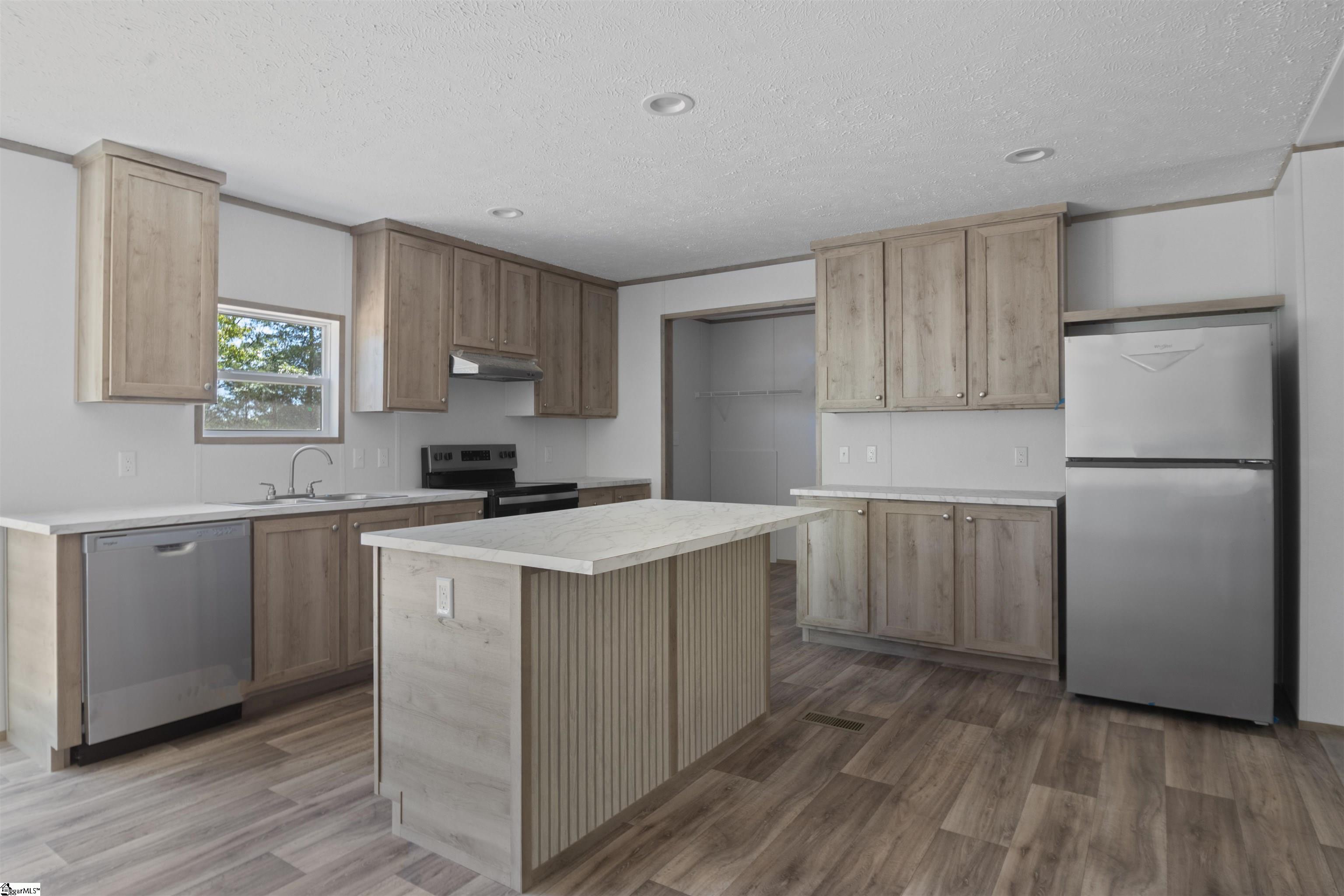 104 Sunny Meadow Way Property Photo 16