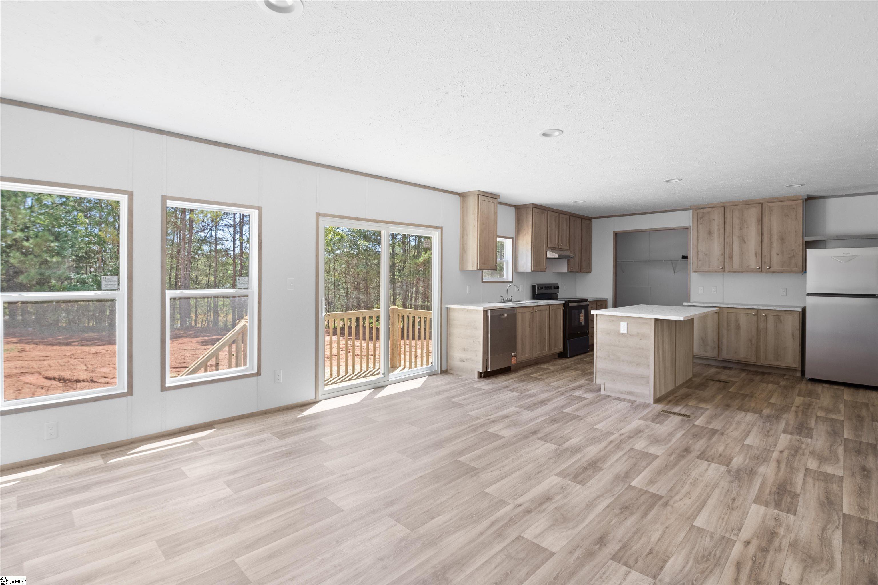 104 Sunny Meadow Way Property Photo 22