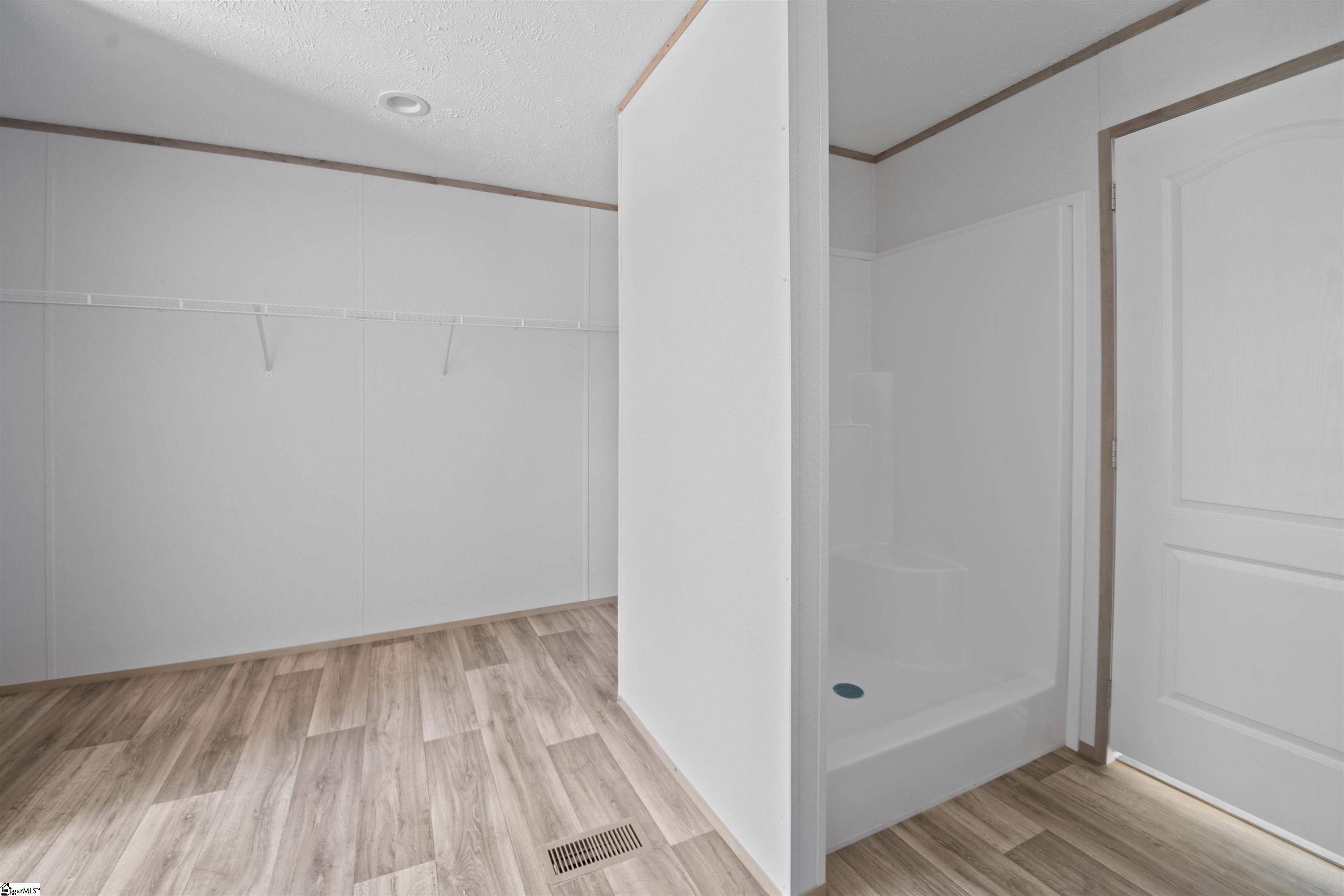 104 Sunny Meadow Way Property Photo 29