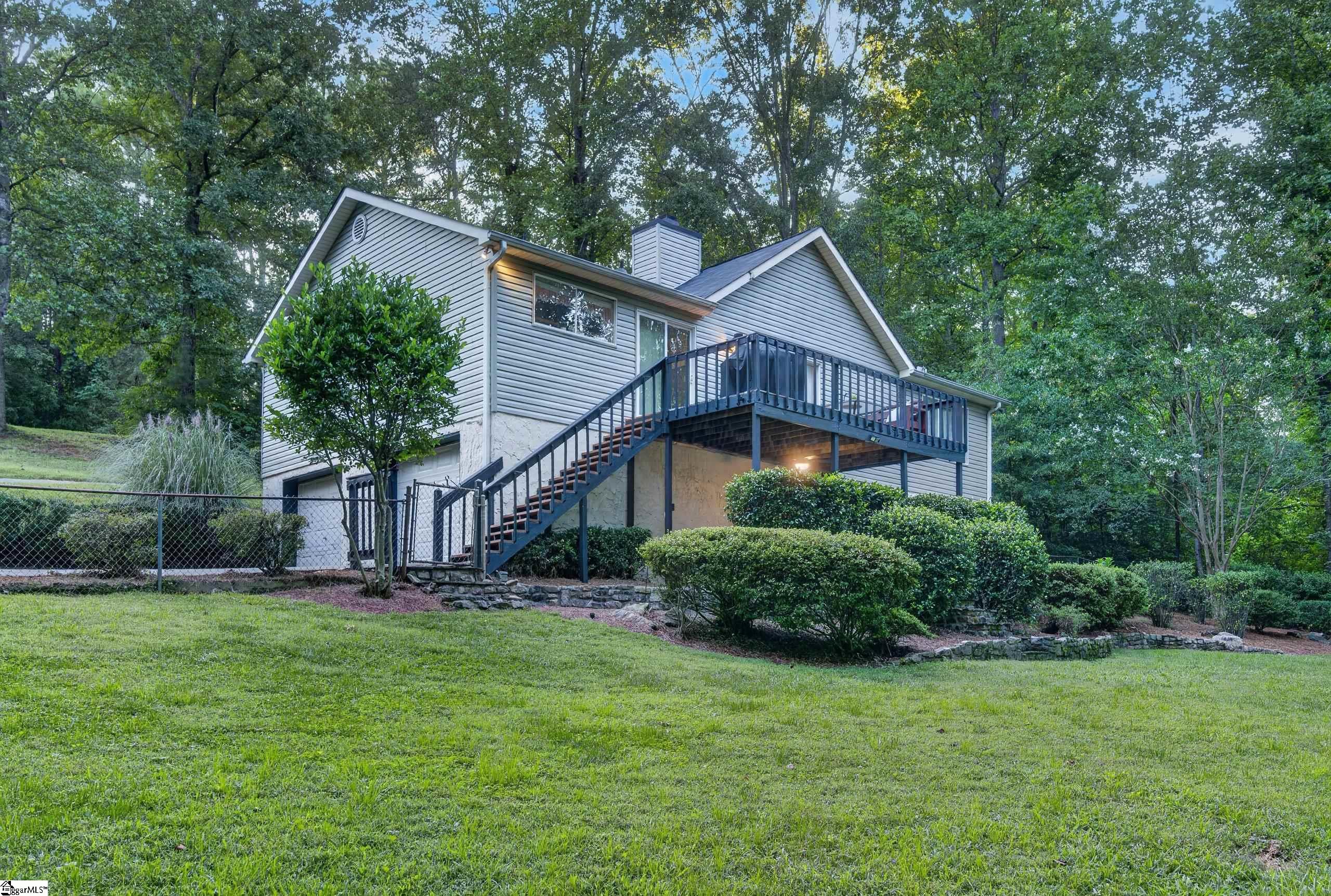 1509 Winding Way Property Photo 23