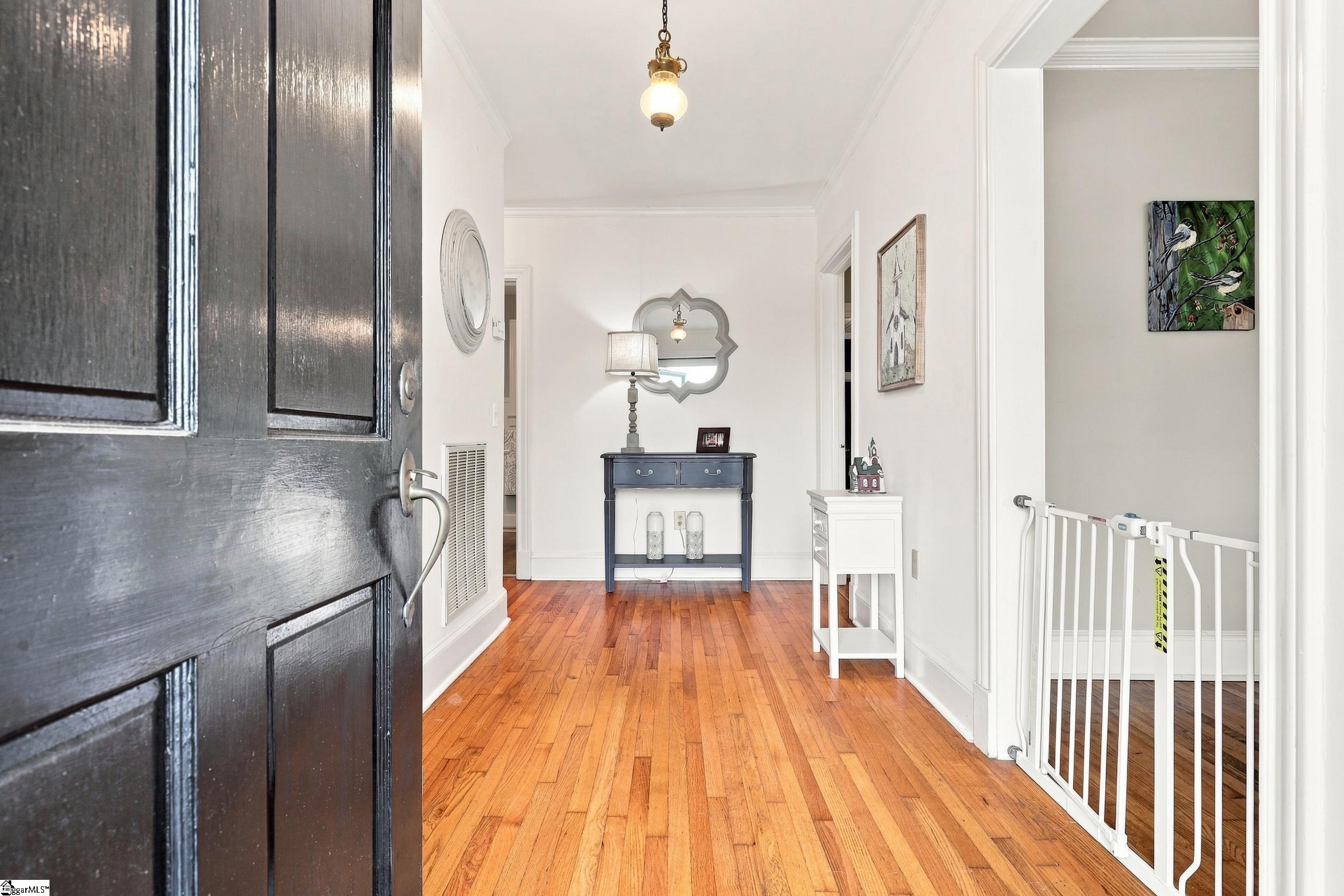 501 N B Street Property Photo 6