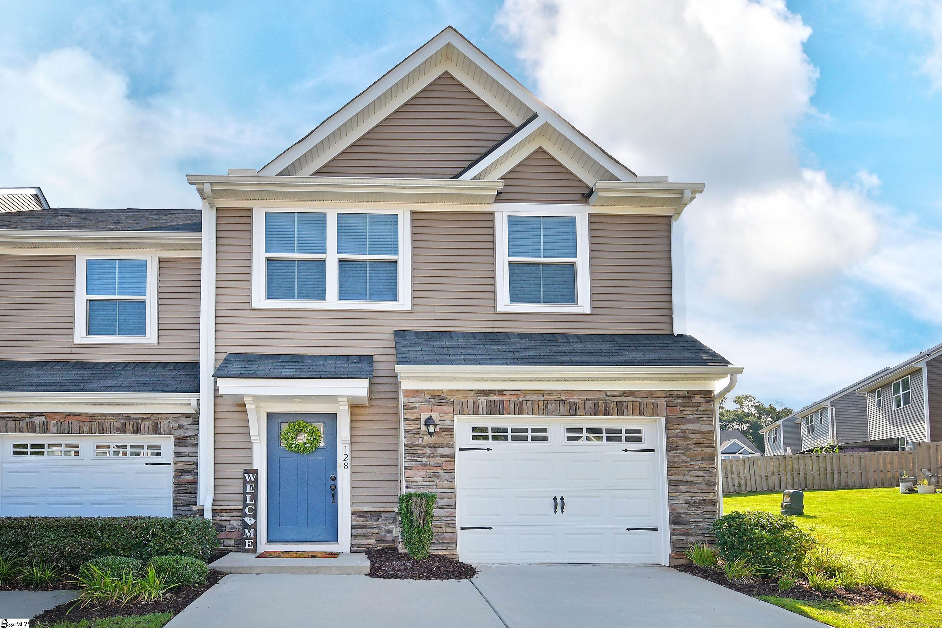 128 Lilywood Court Property Photo 2