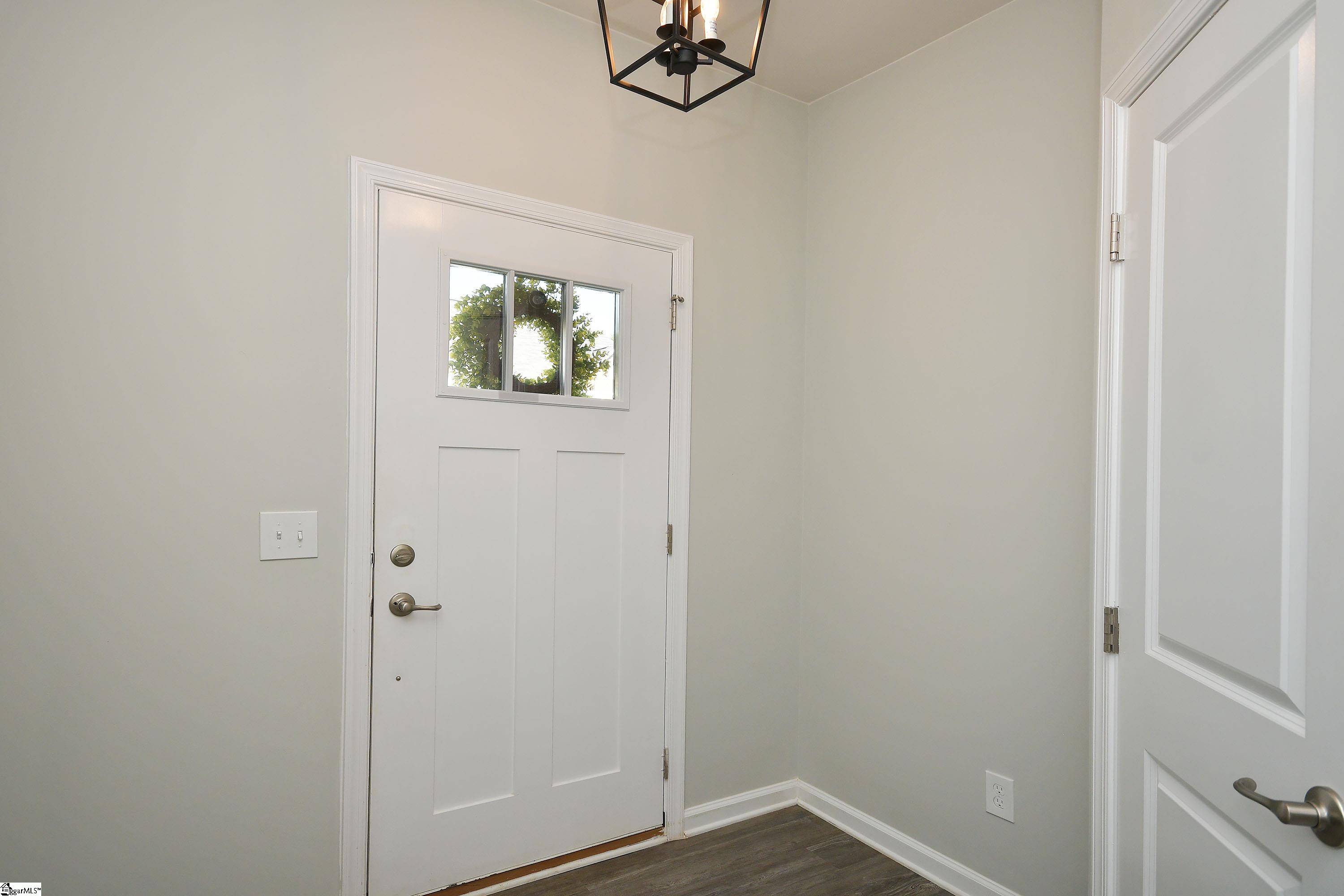 128 Lilywood Court Property Photo 5