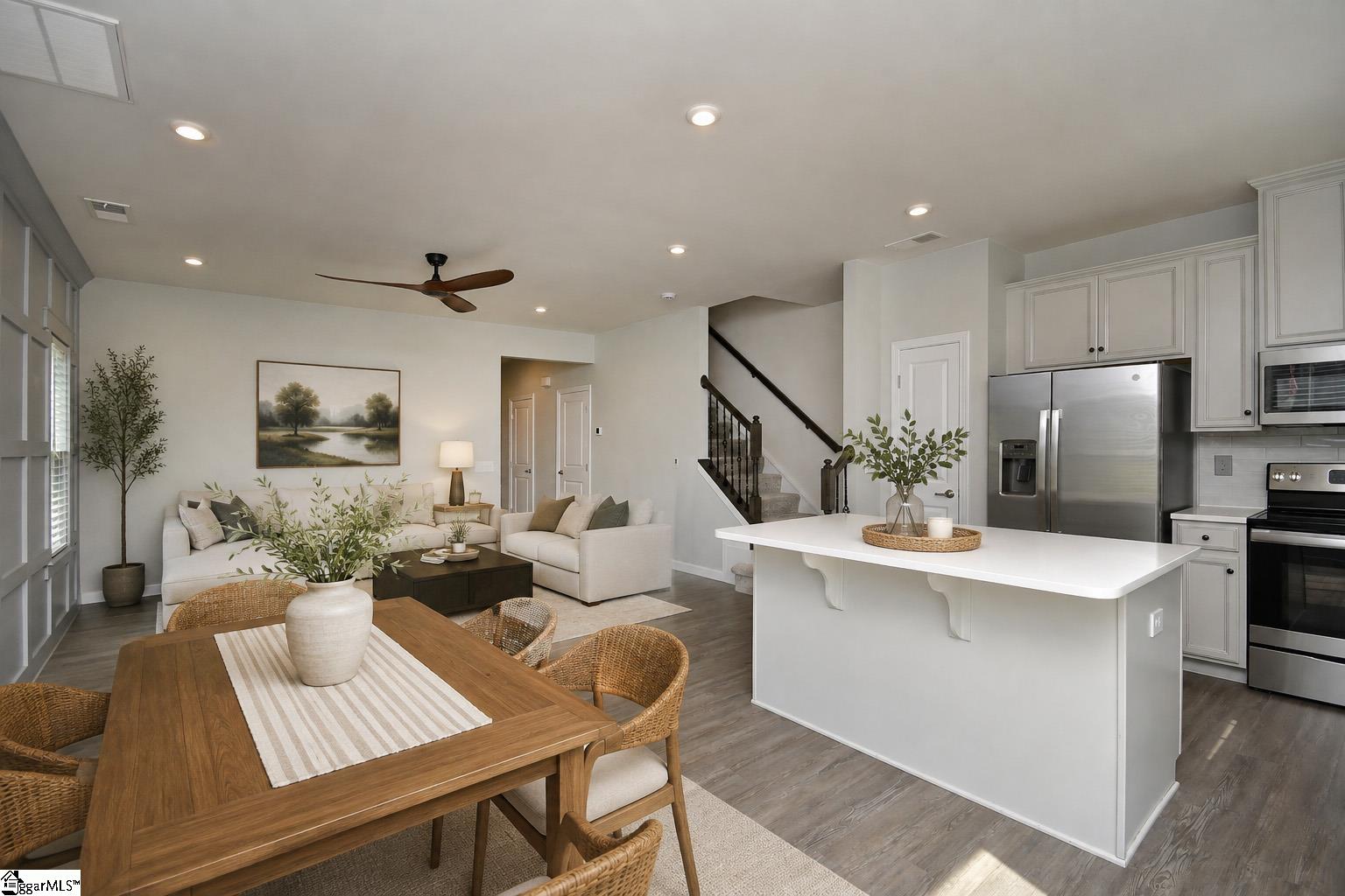 128 Lilywood Court Property Photo 8