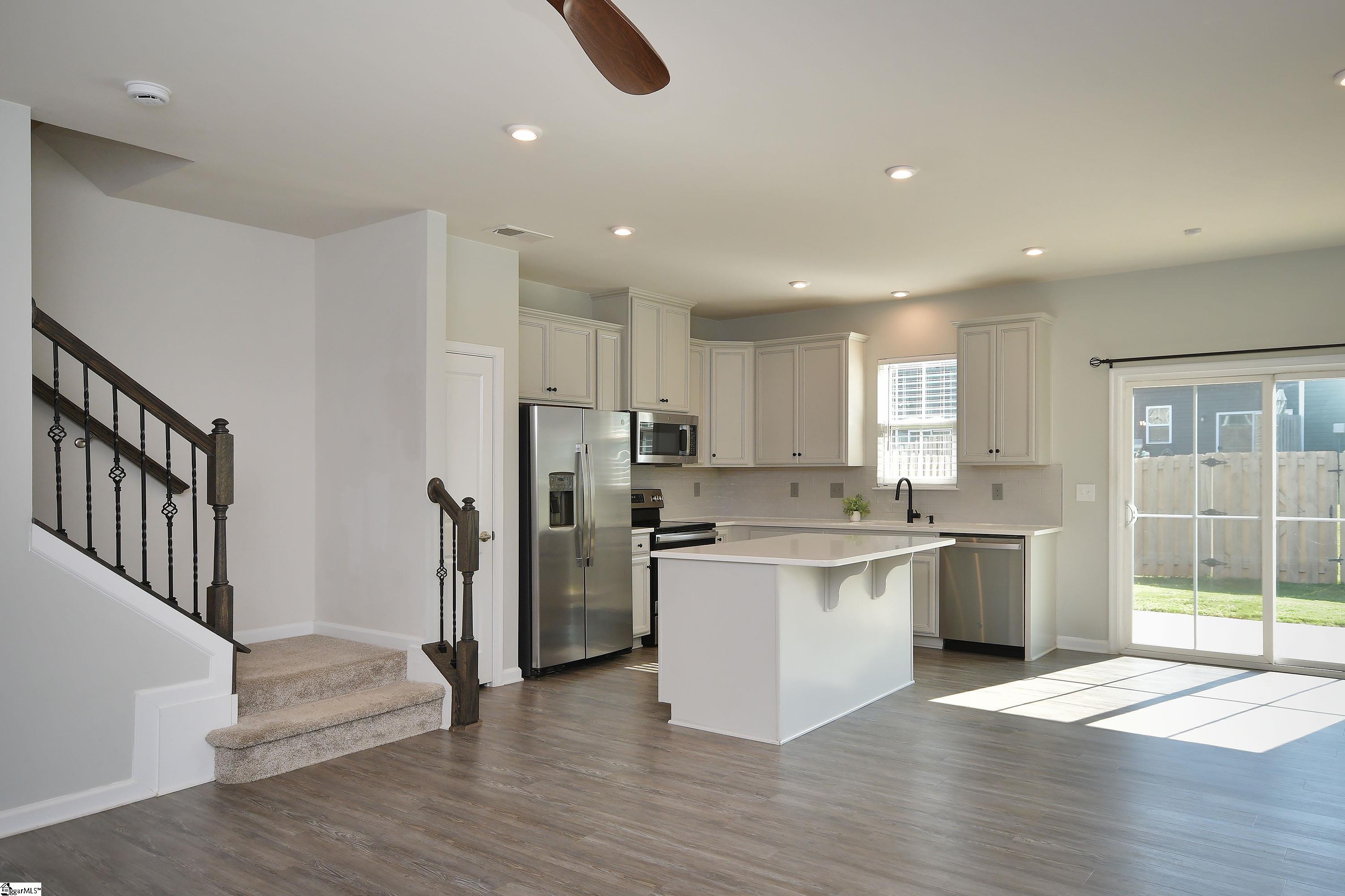 128 Lilywood Court Property Photo 10