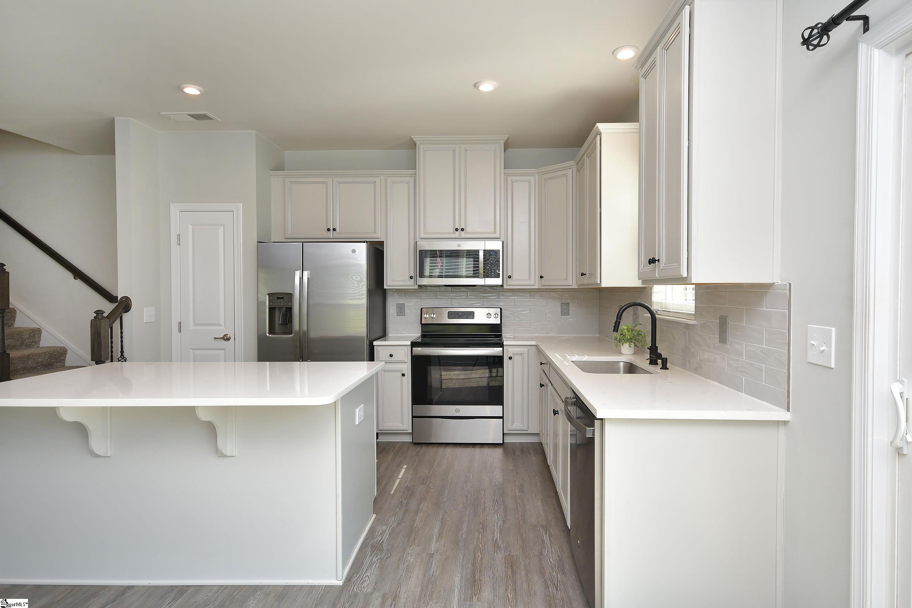 128 Lilywood Court Property Photo 12