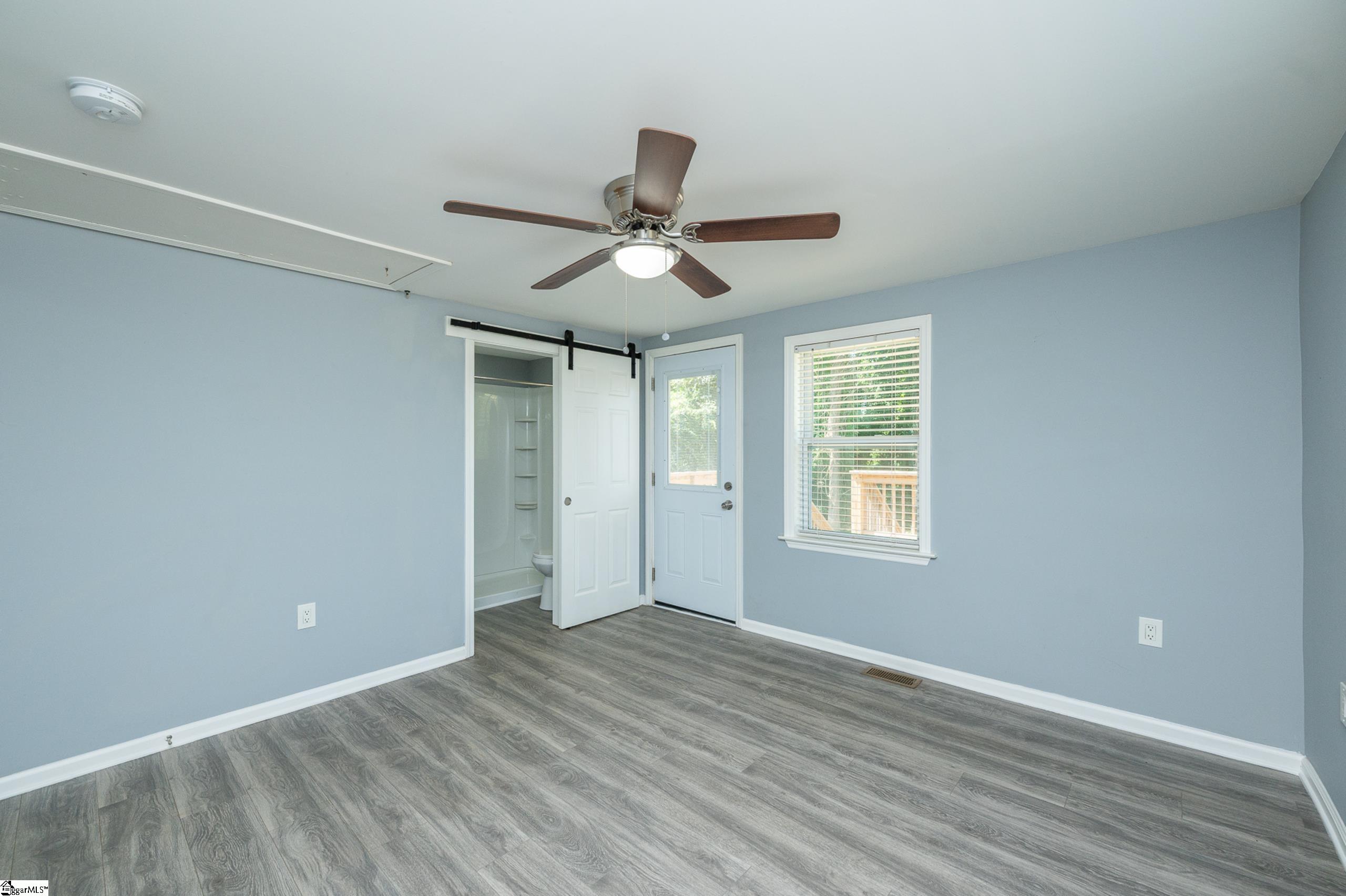 300 Cedar Springs Road Property Photo 15