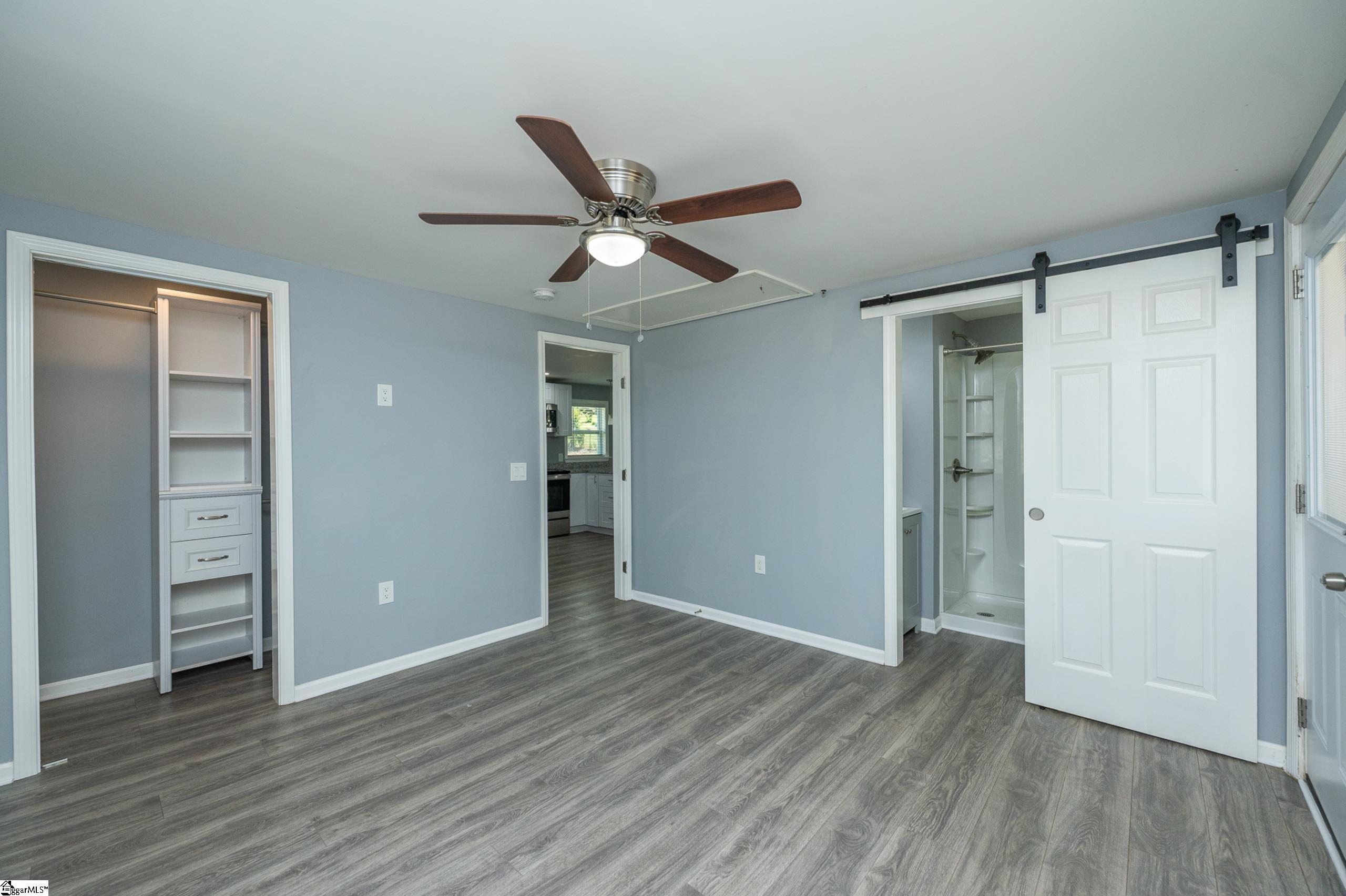 300 Cedar Springs Road Property Photo 16