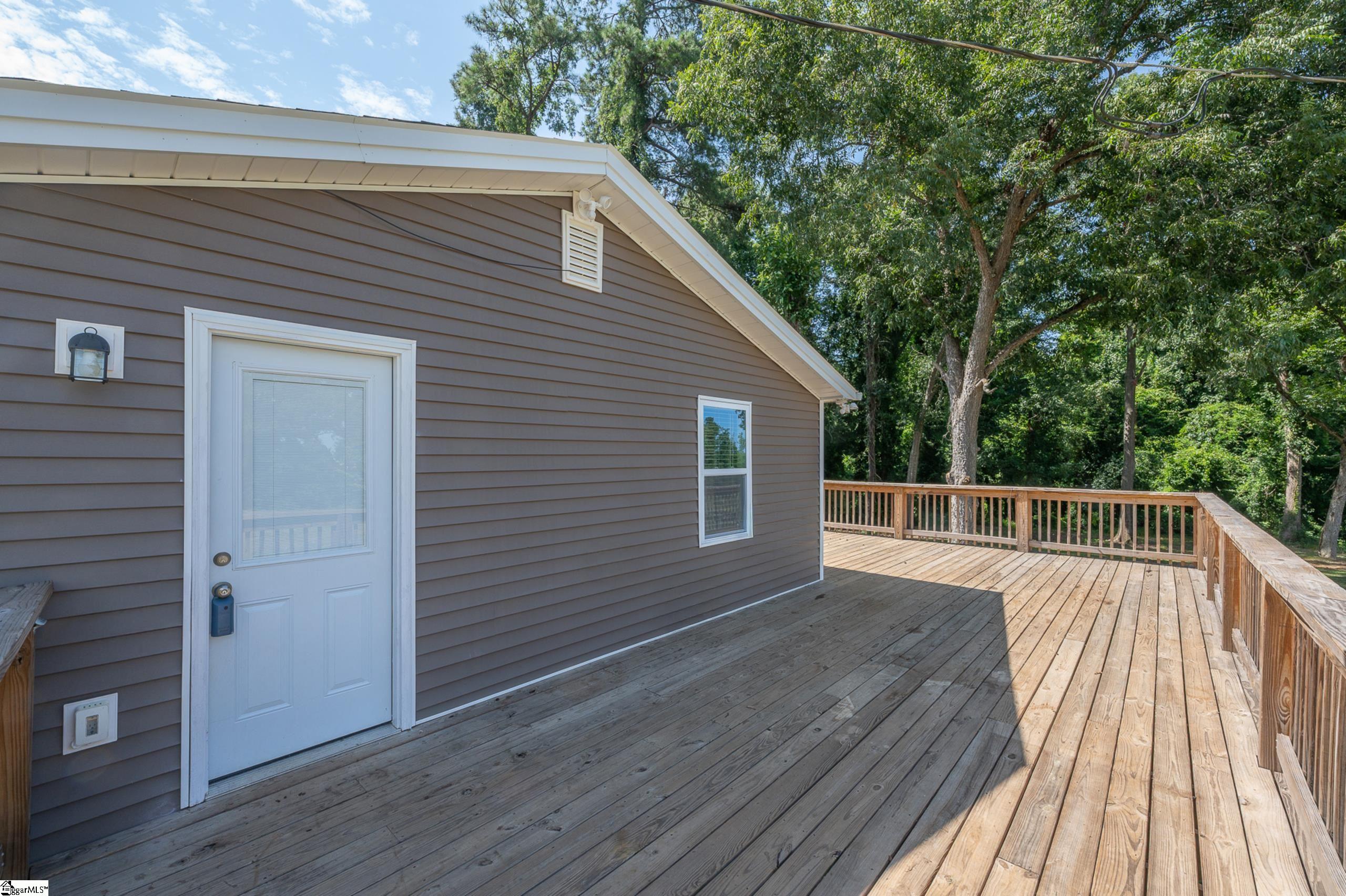 300 Cedar Springs Road Property Photo 28