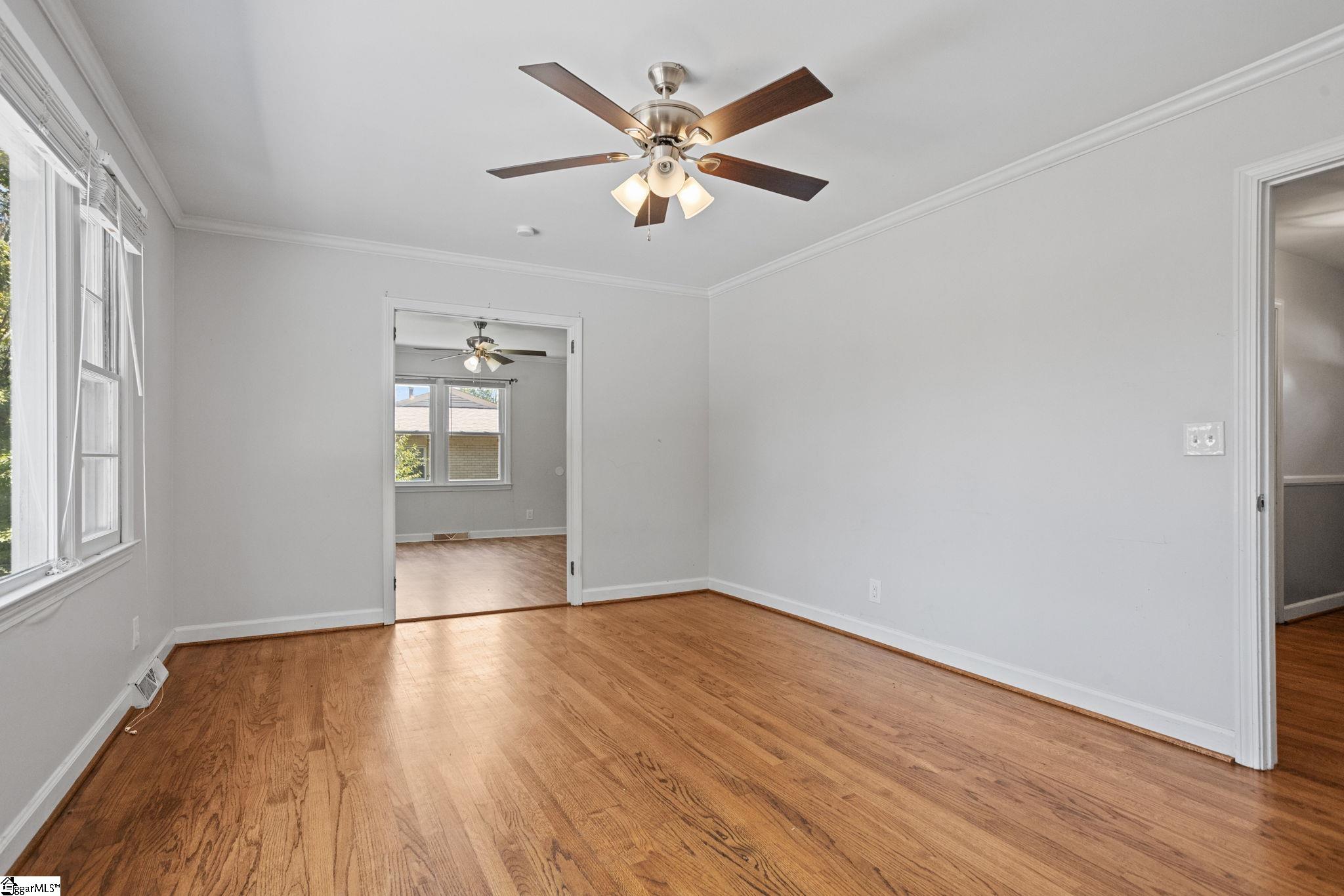 706 W Lee Road Property Photo 13
