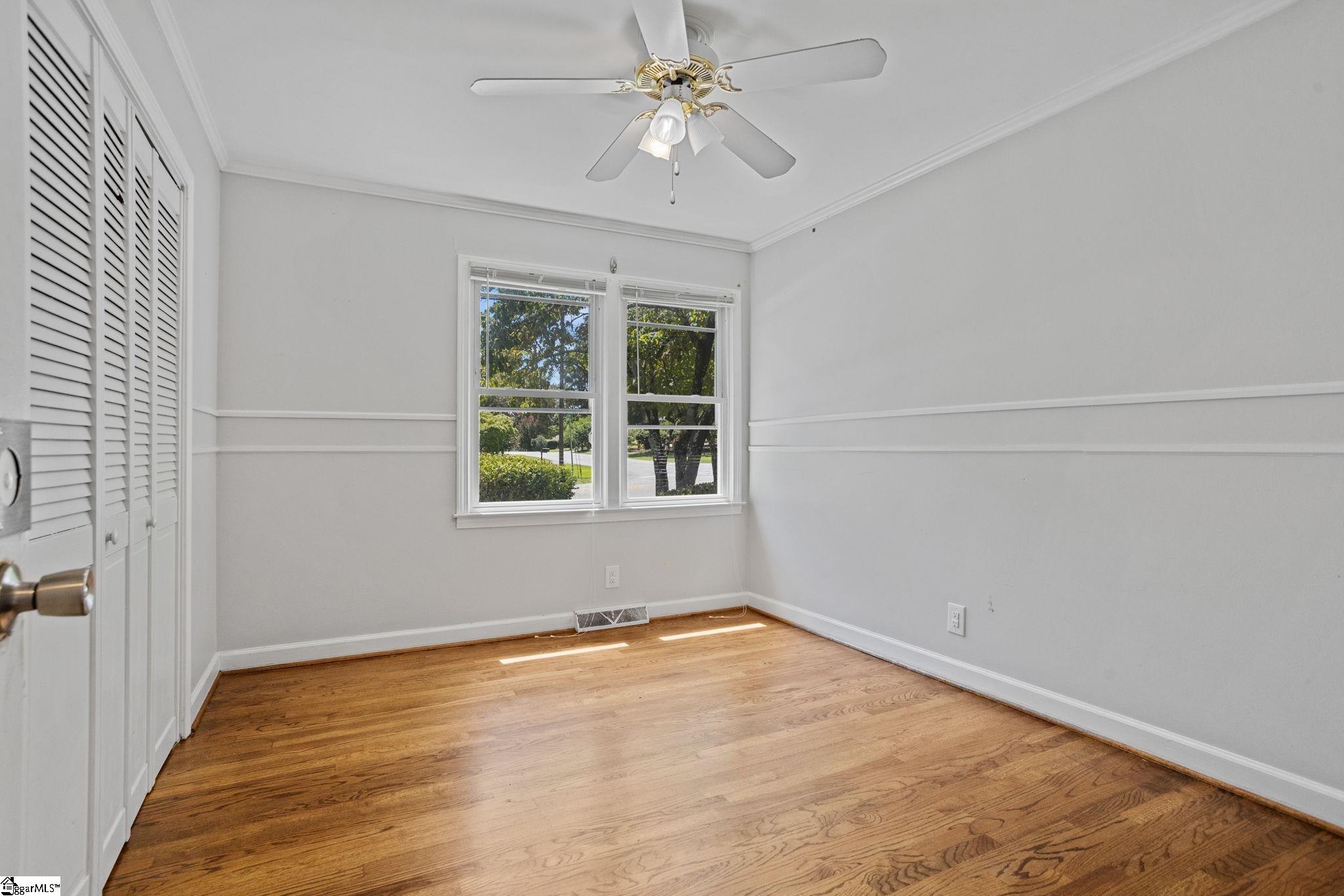 706 W Lee Road Property Photo 20