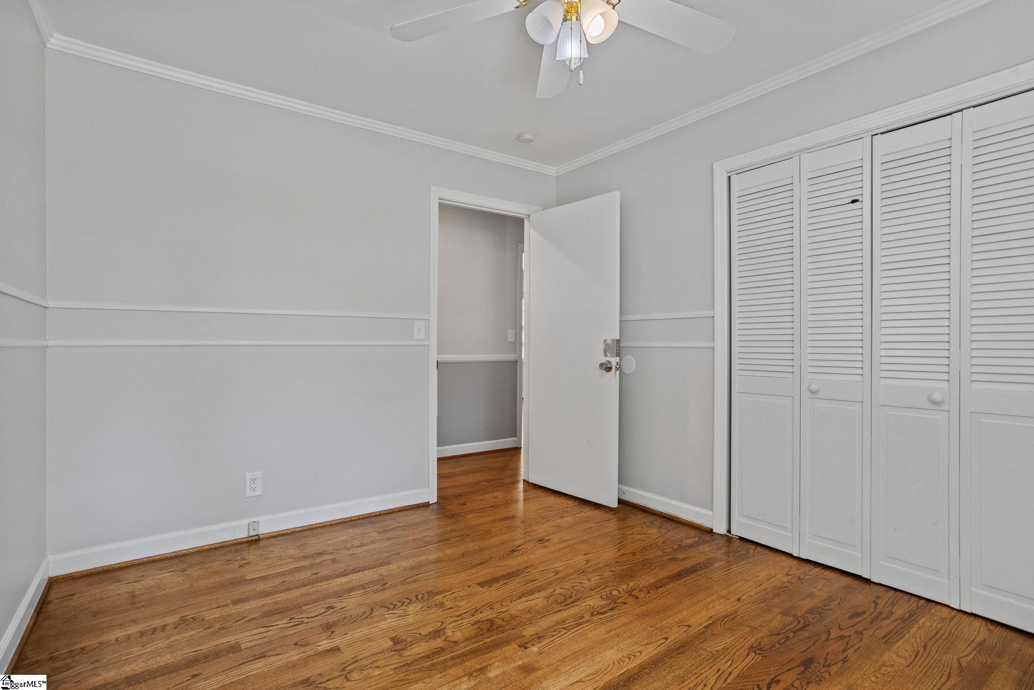 706 W Lee Road Property Photo 21