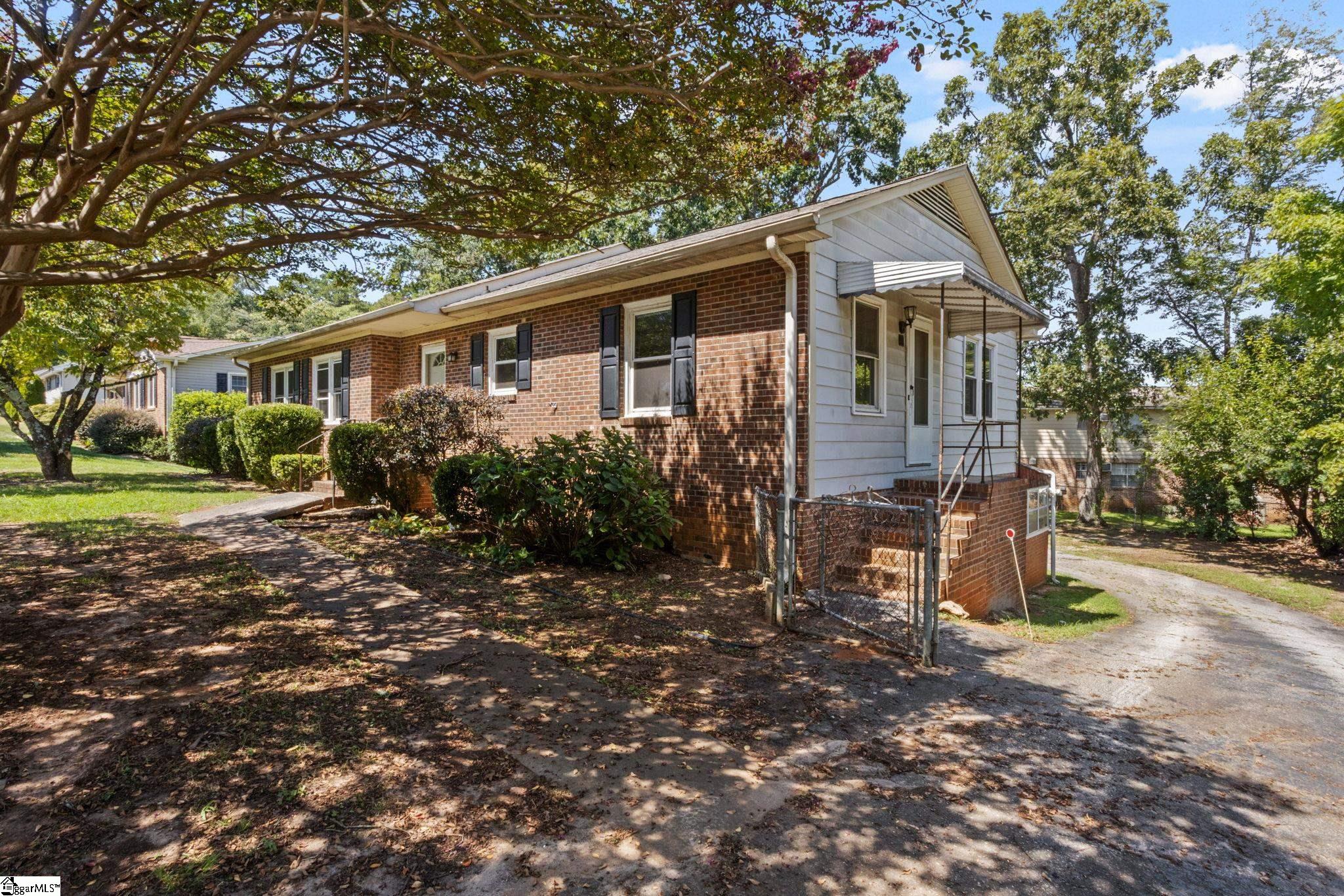 706 W Lee Road Property Photo 25