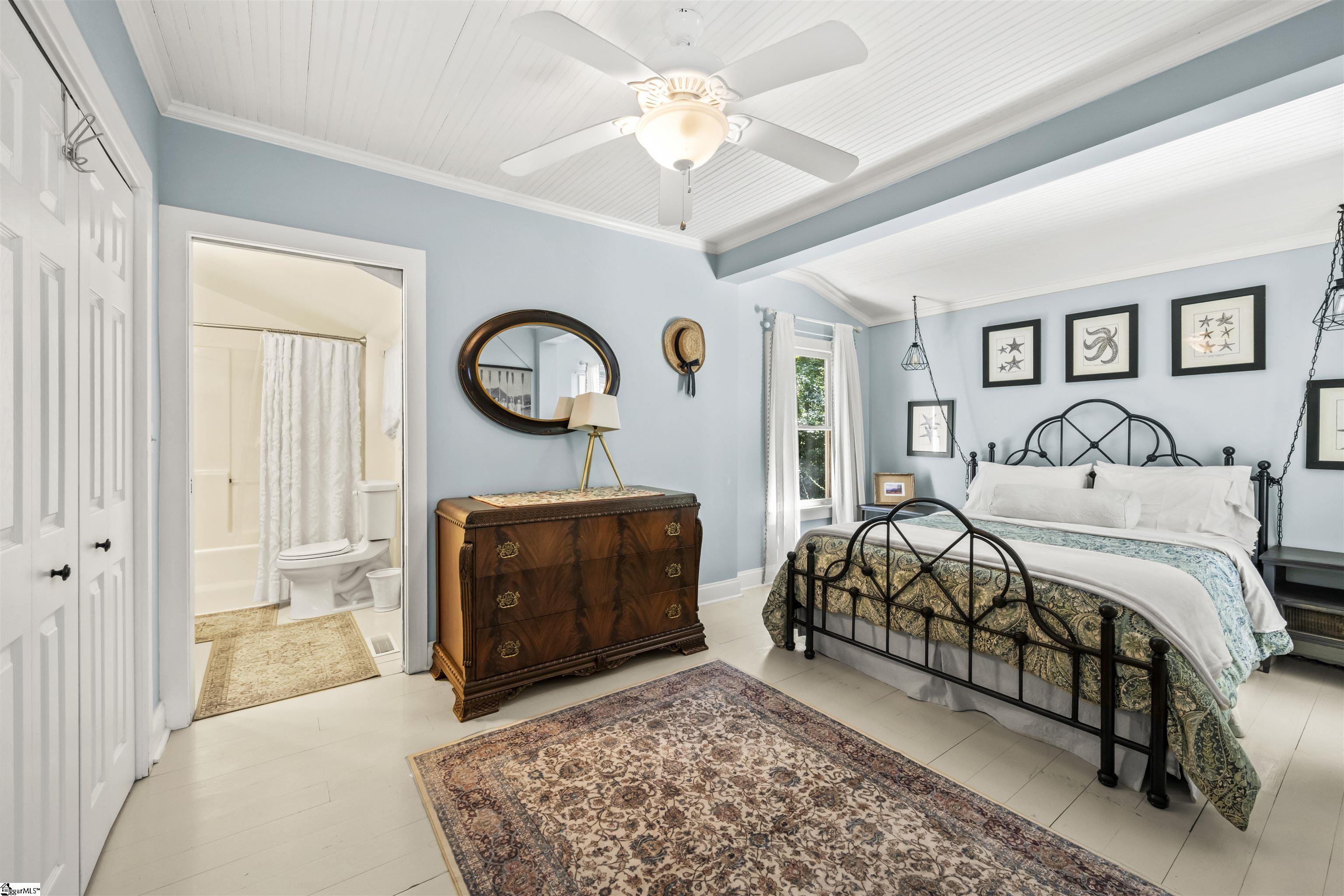 520 Esseola Street Property Photo 14