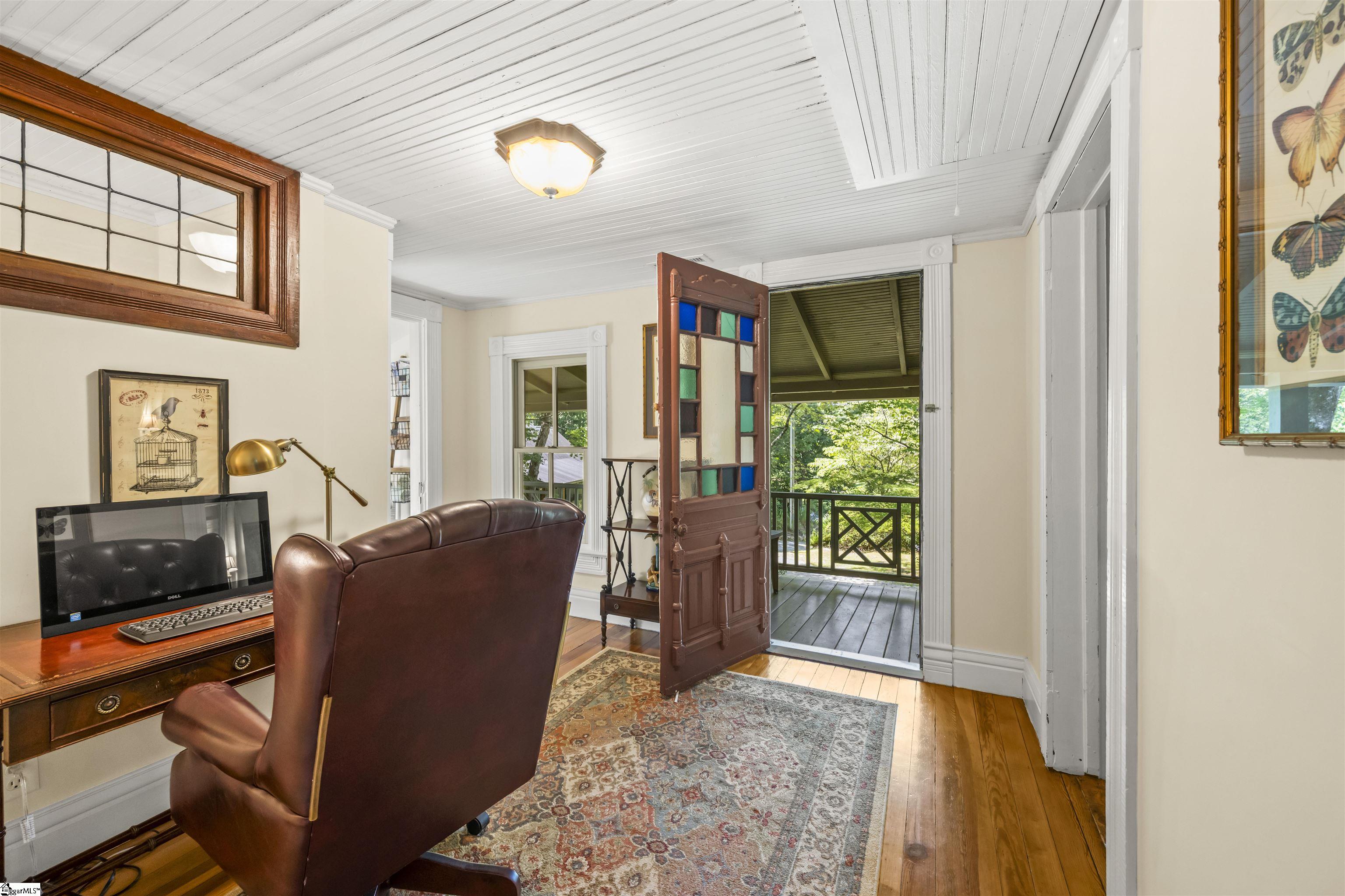 520 Esseola Street Property Photo 20