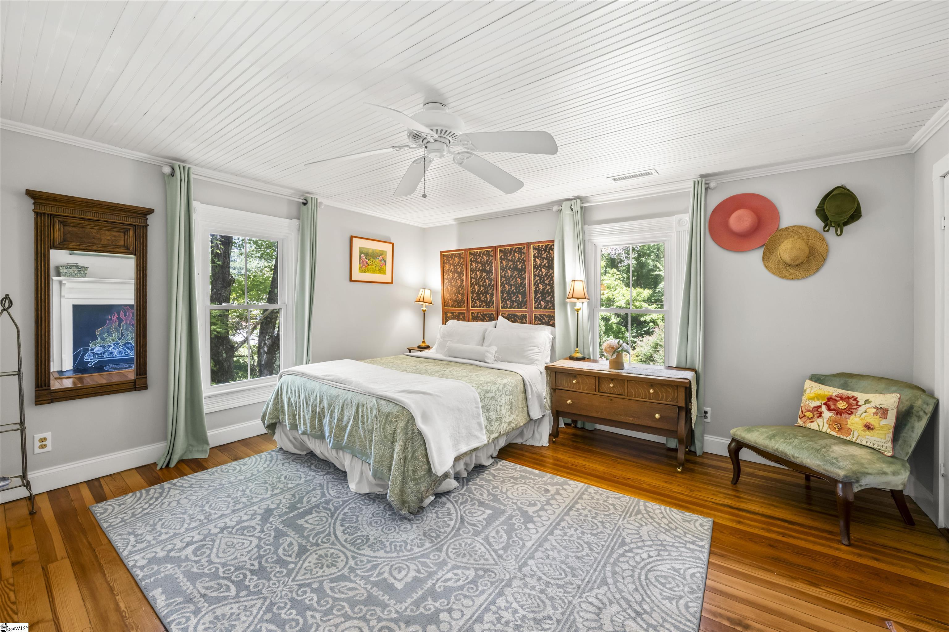 520 Esseola Street Property Photo 21