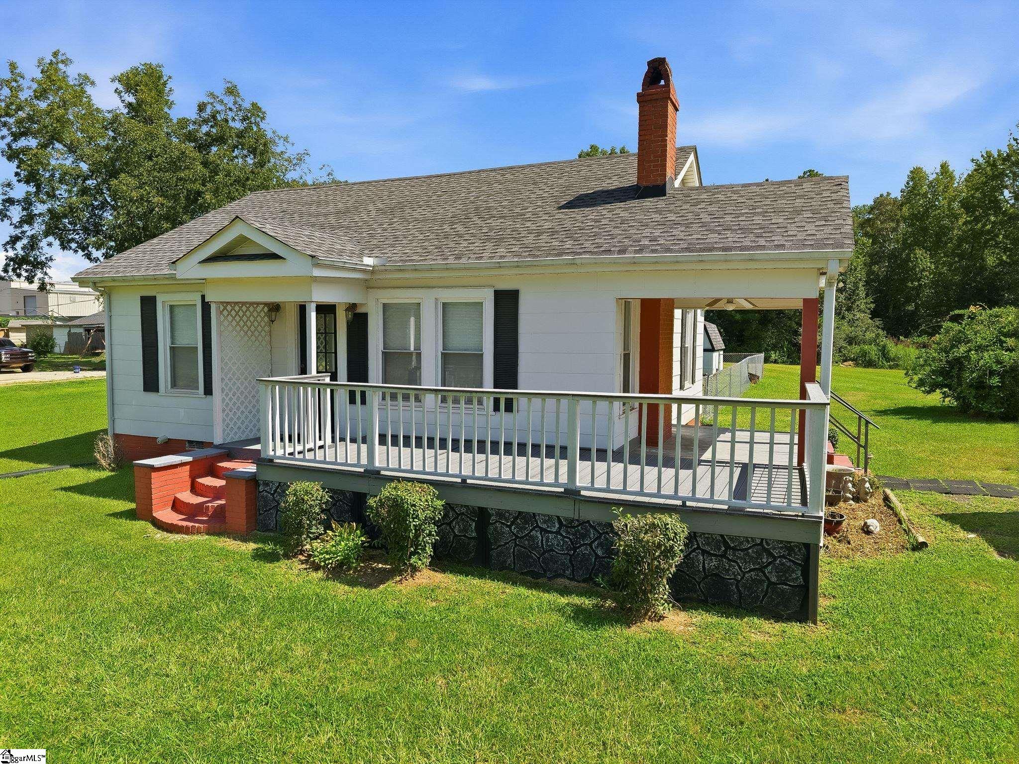 100 Sunset Drive Property Photo 28