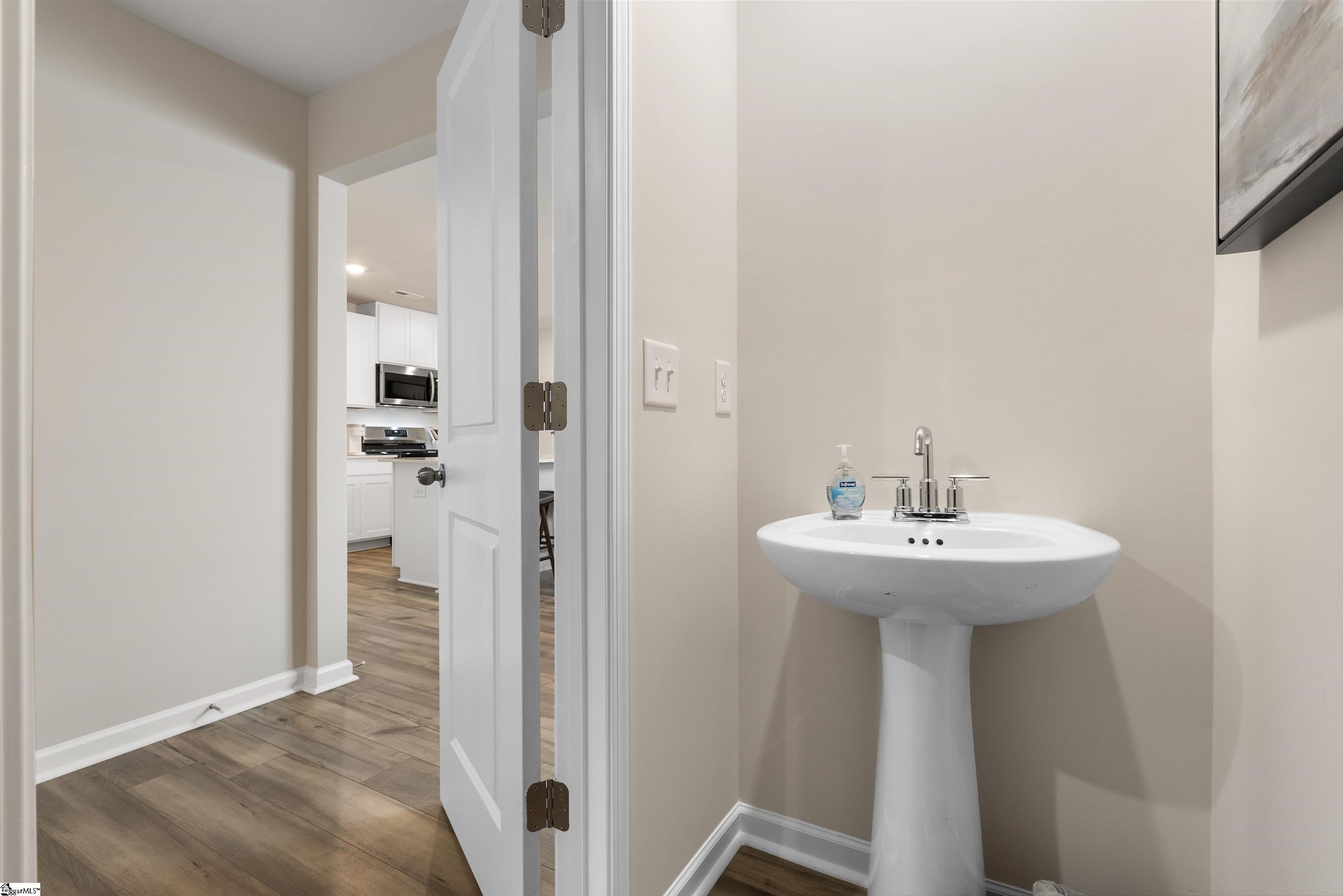 160 Crewe Street Property Photo 13