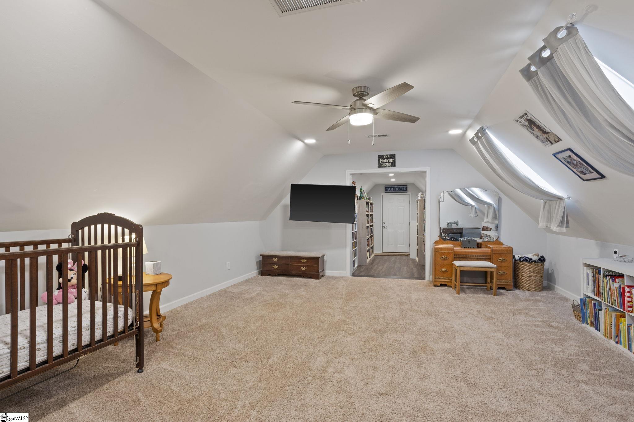 15 Morningdale Drive Property Photo 11