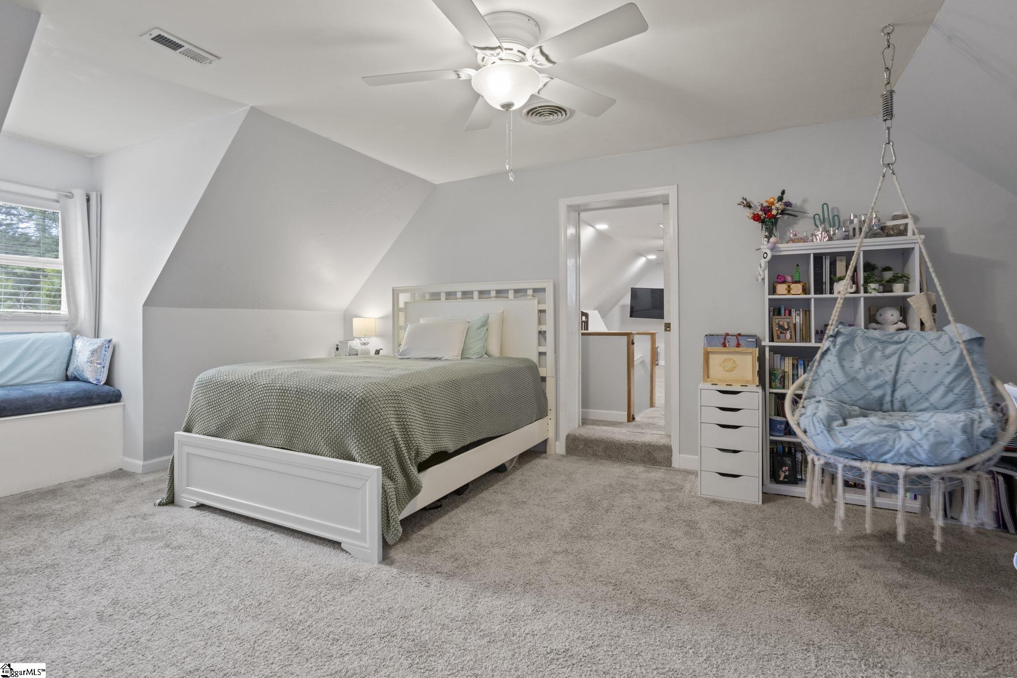 15 Morningdale Drive Property Photo 14