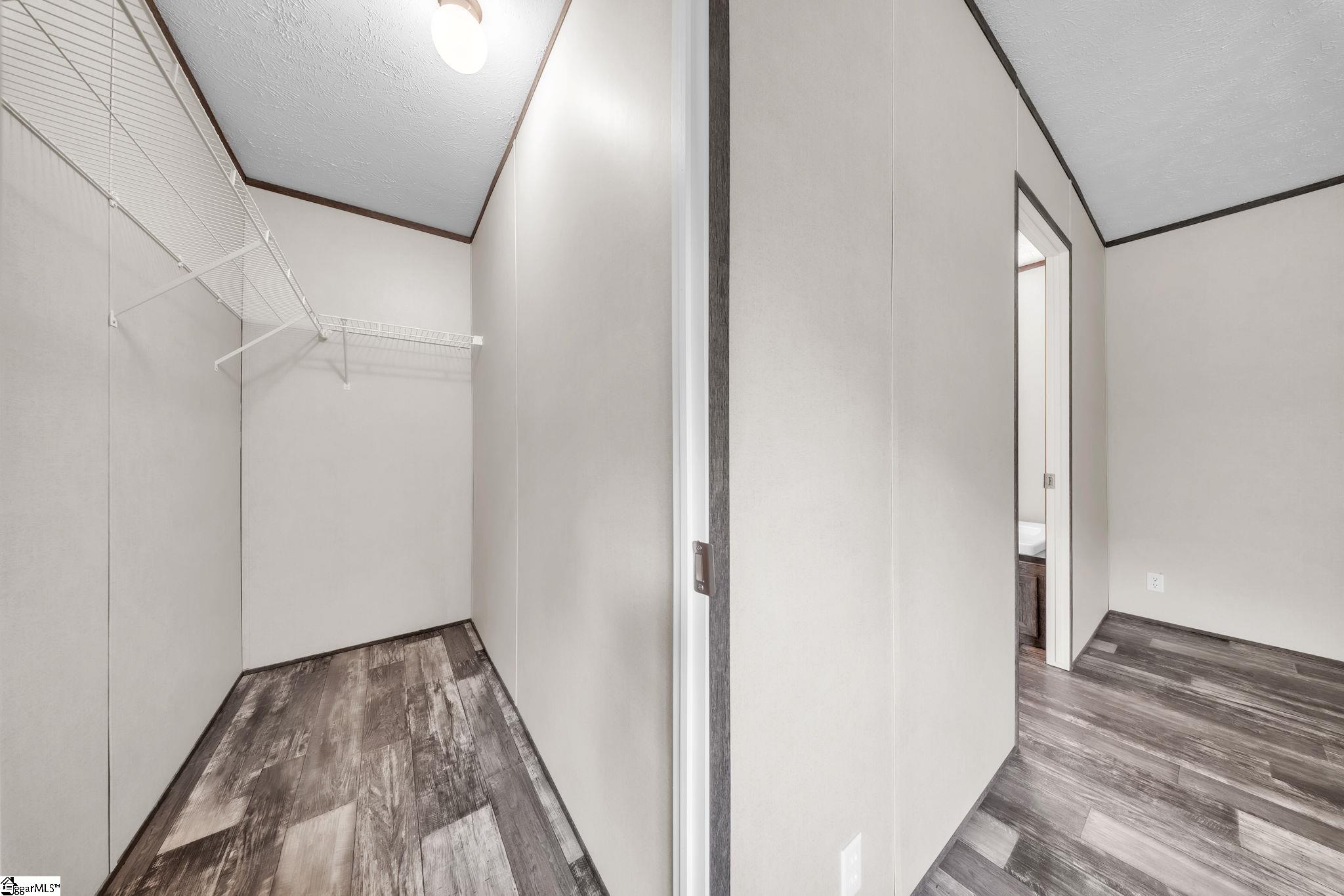 121 Hightop Drive Property Photo 17