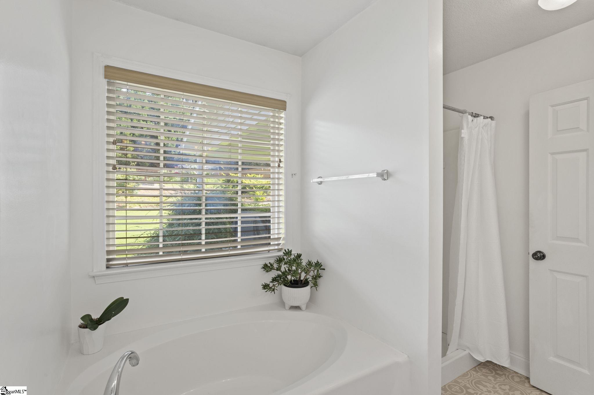 52 Sacha Lane Property Photo 21