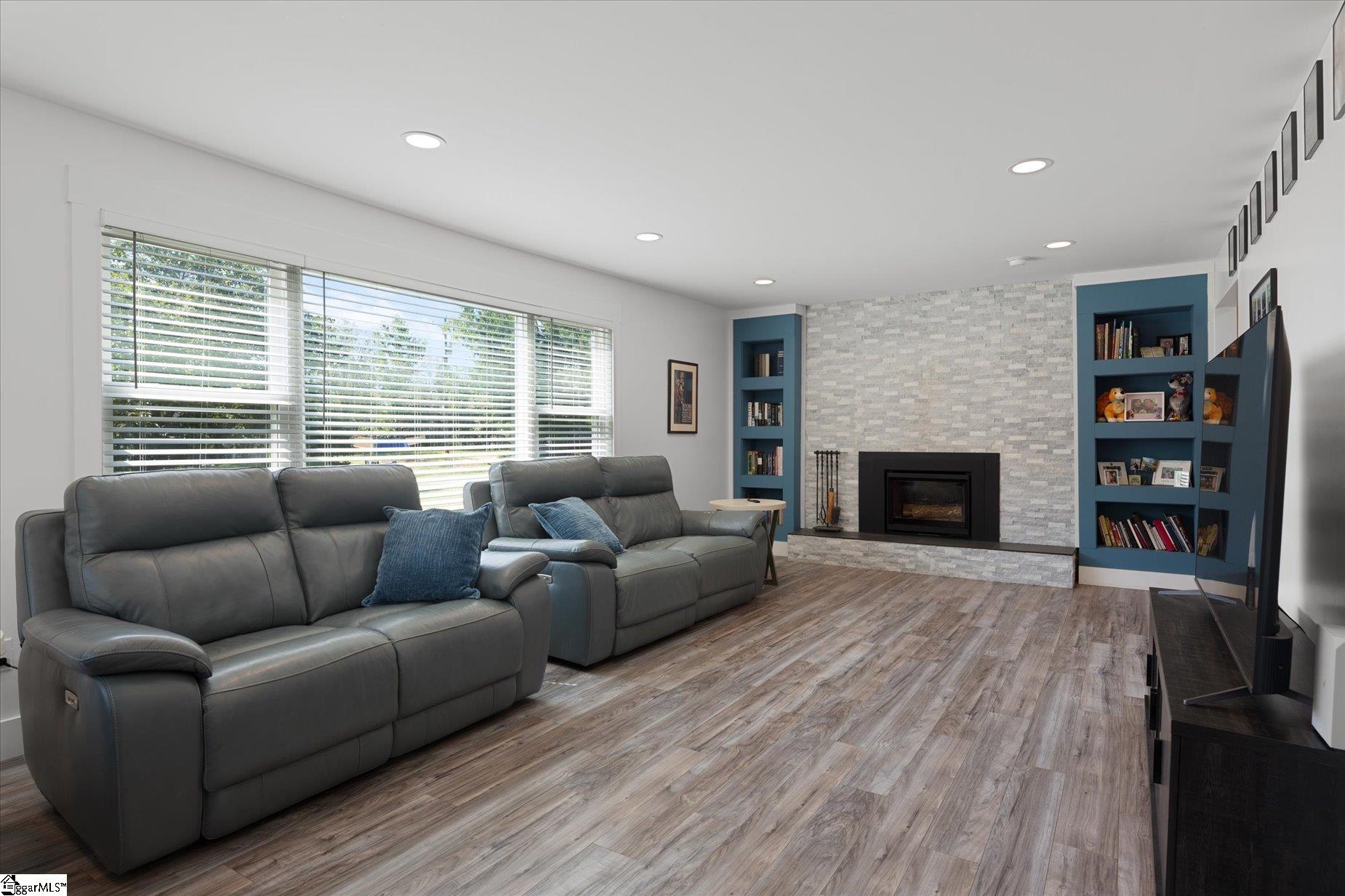 1906 417 Highway Property Photo 12